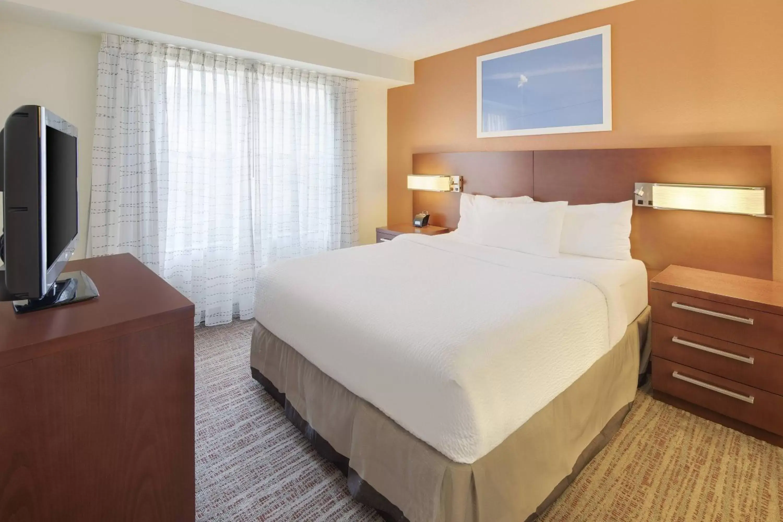 Bedroom, Bed in Residence Inn Indianapolis Airport