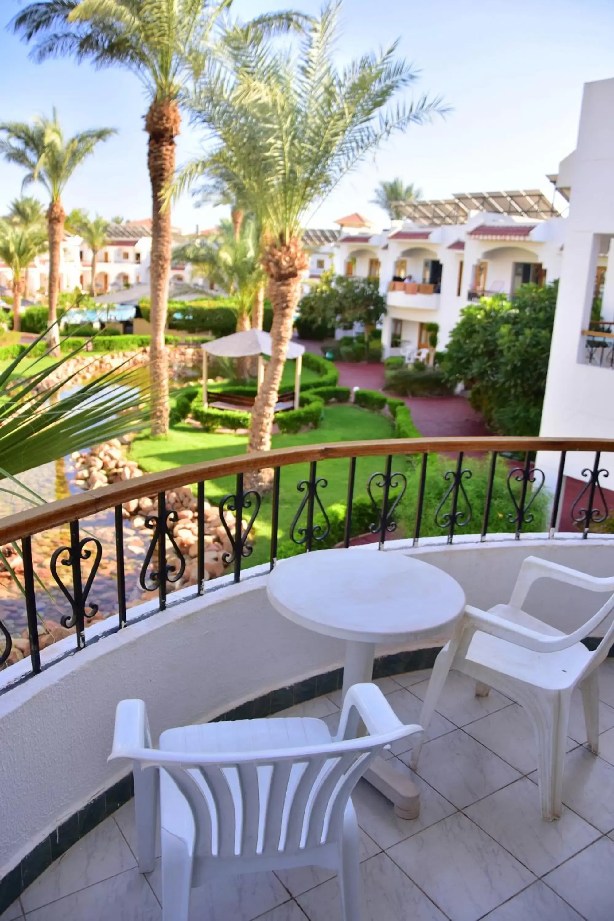 Patio, Balcony/Terrace in Dive Inn Resort