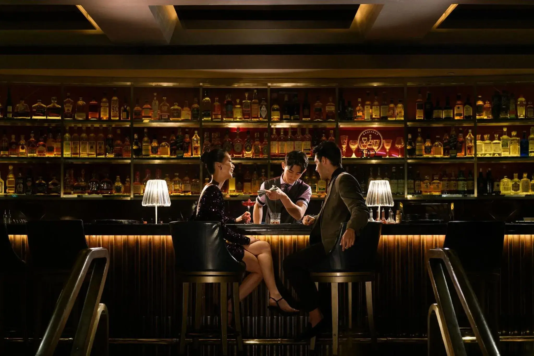 Lounge or bar, Restaurant/Places to Eat in Conrad Singapore Orchard
