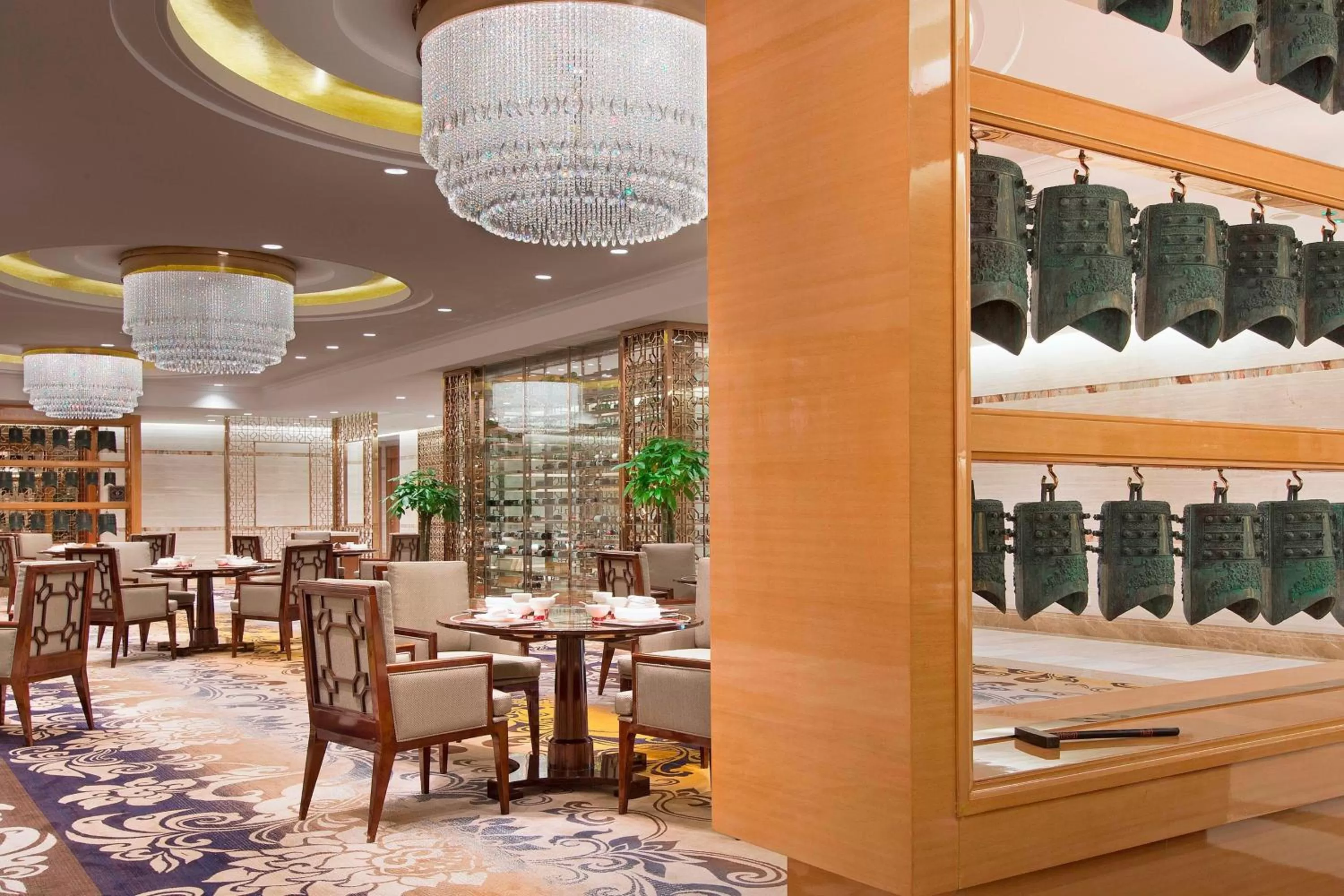 Restaurant/places to eat in Sheraton Grand Wuhan Hankou Hotel