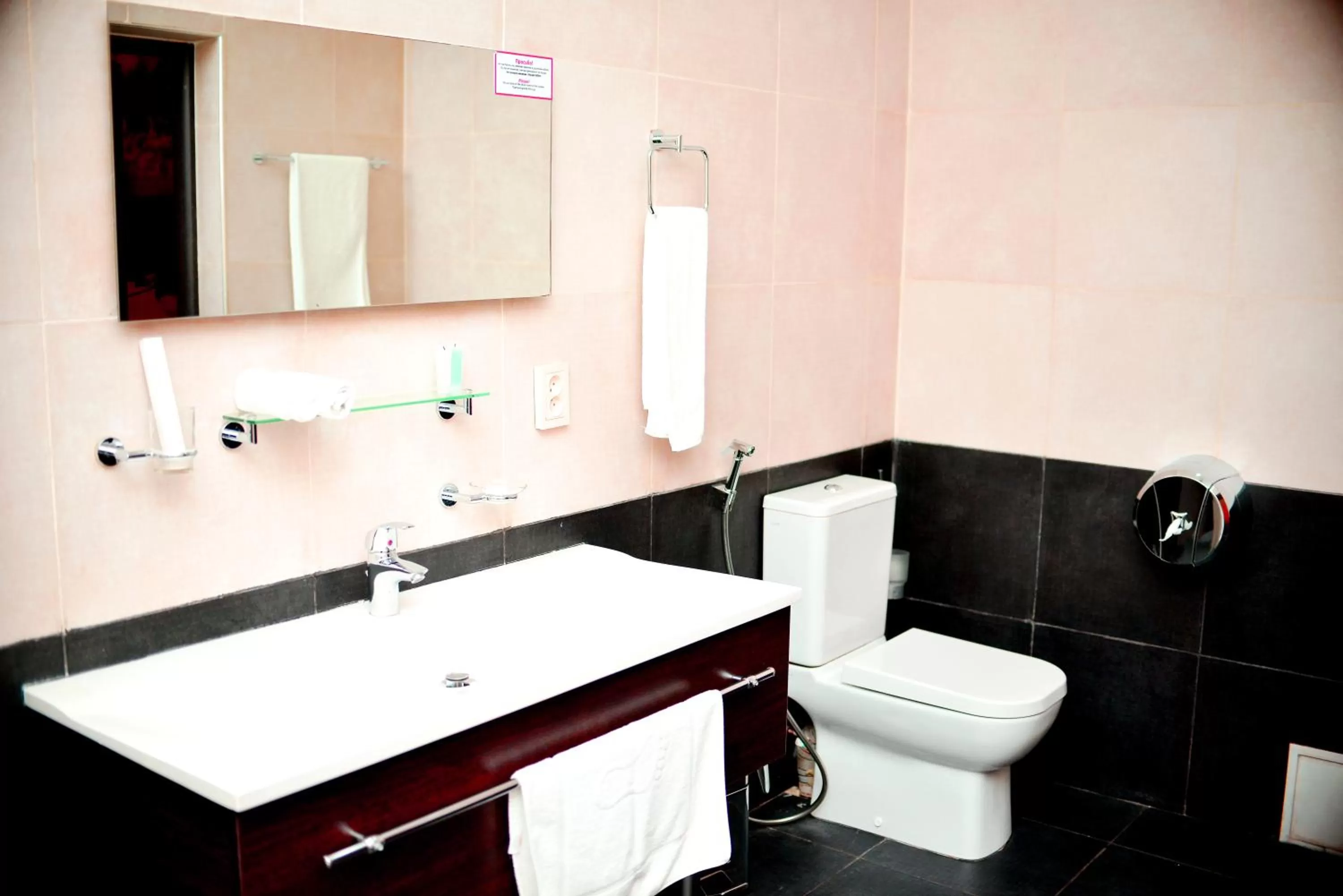 Shower, Bathroom in Sapar Standart Hotel