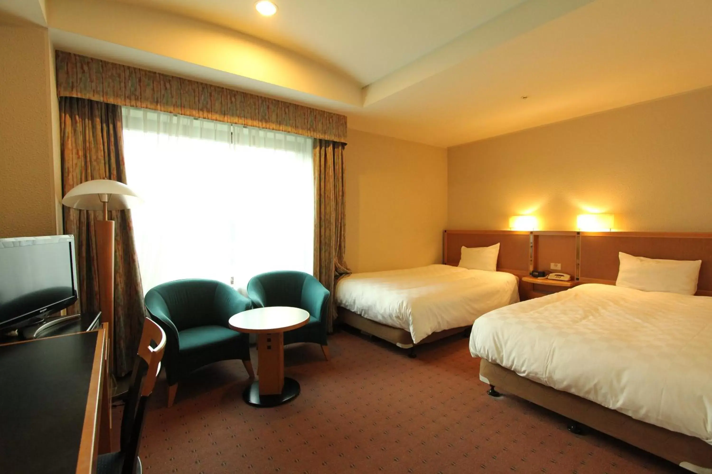 Photo of the whole room, Bed in Hotel Nagoya Garden Palace