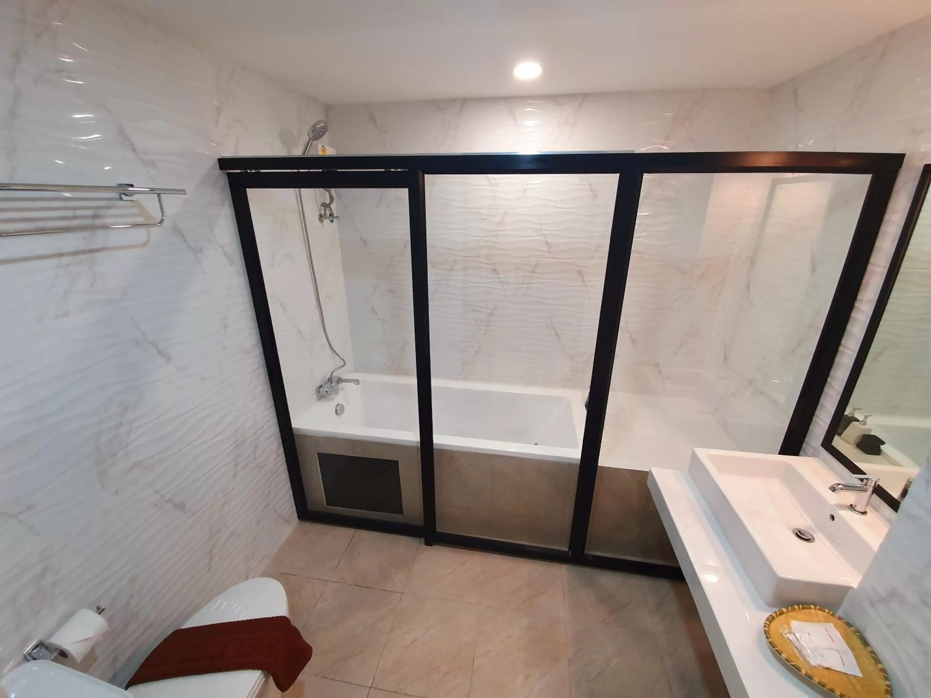 Shower in USABAI Riverside Boutique Hotel