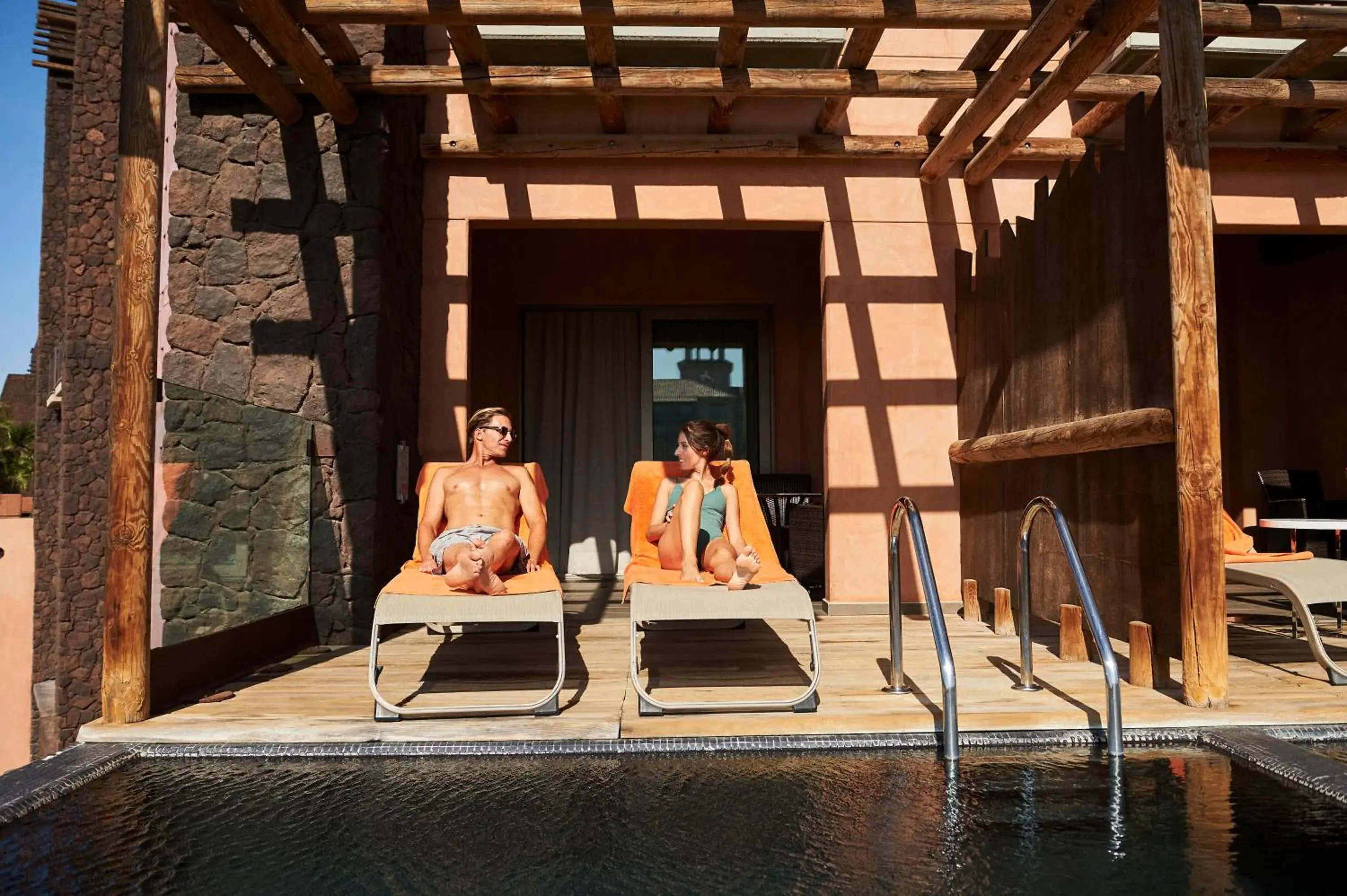 Swimming pool in Lopesan Baobab Resort