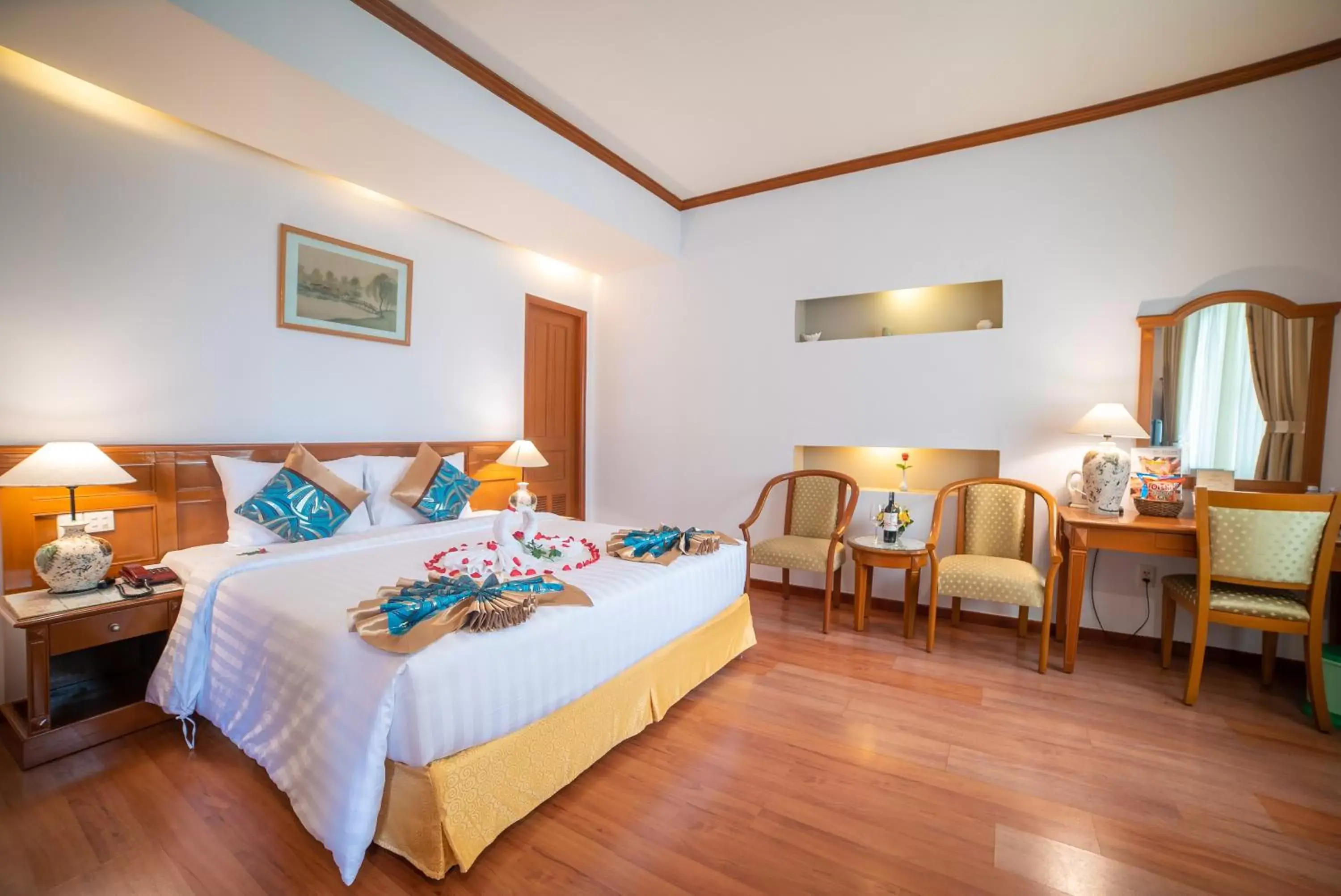 Bedroom in Oscar Saigon Hotel