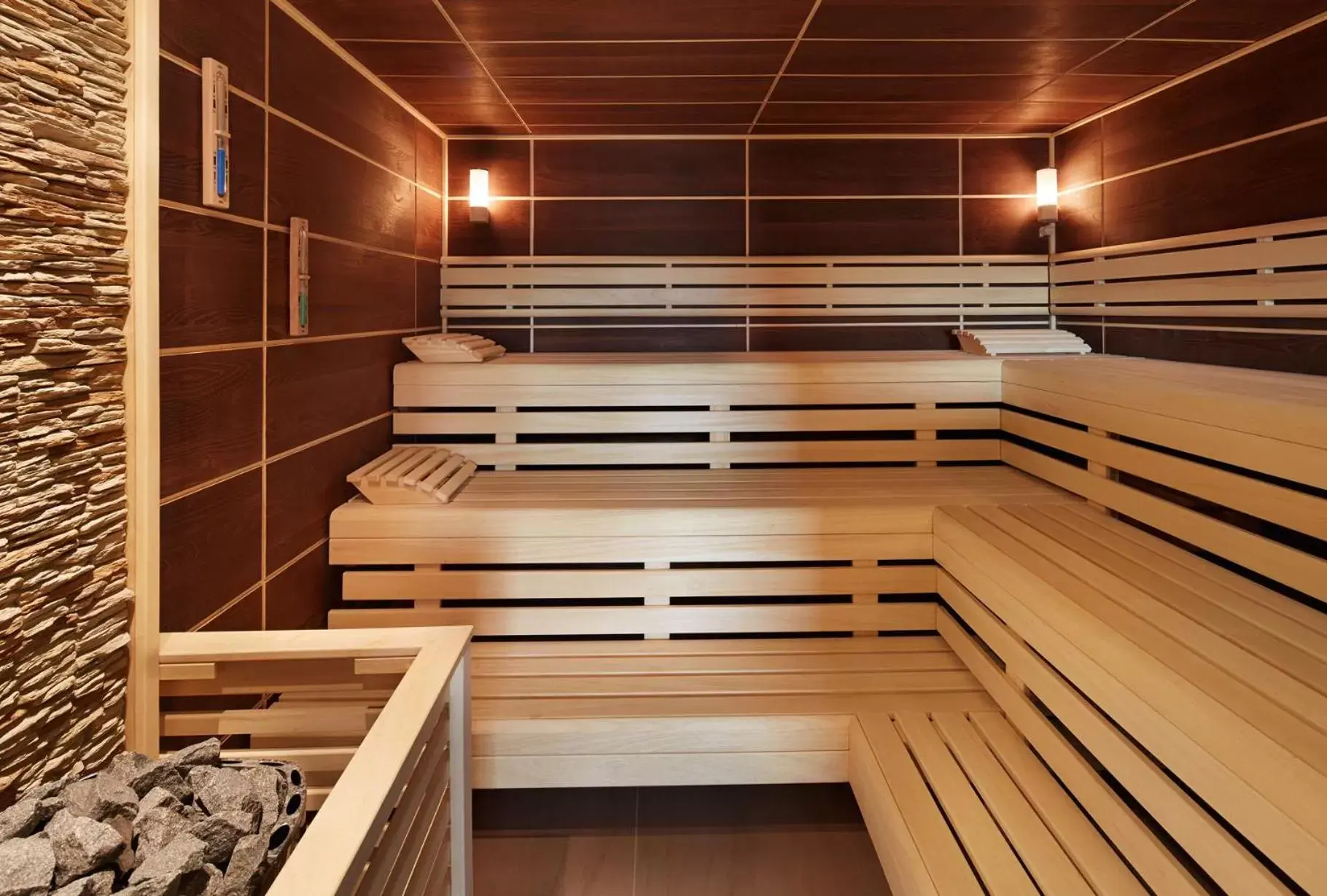 Sauna in Best Western Plus Arosa Hotel