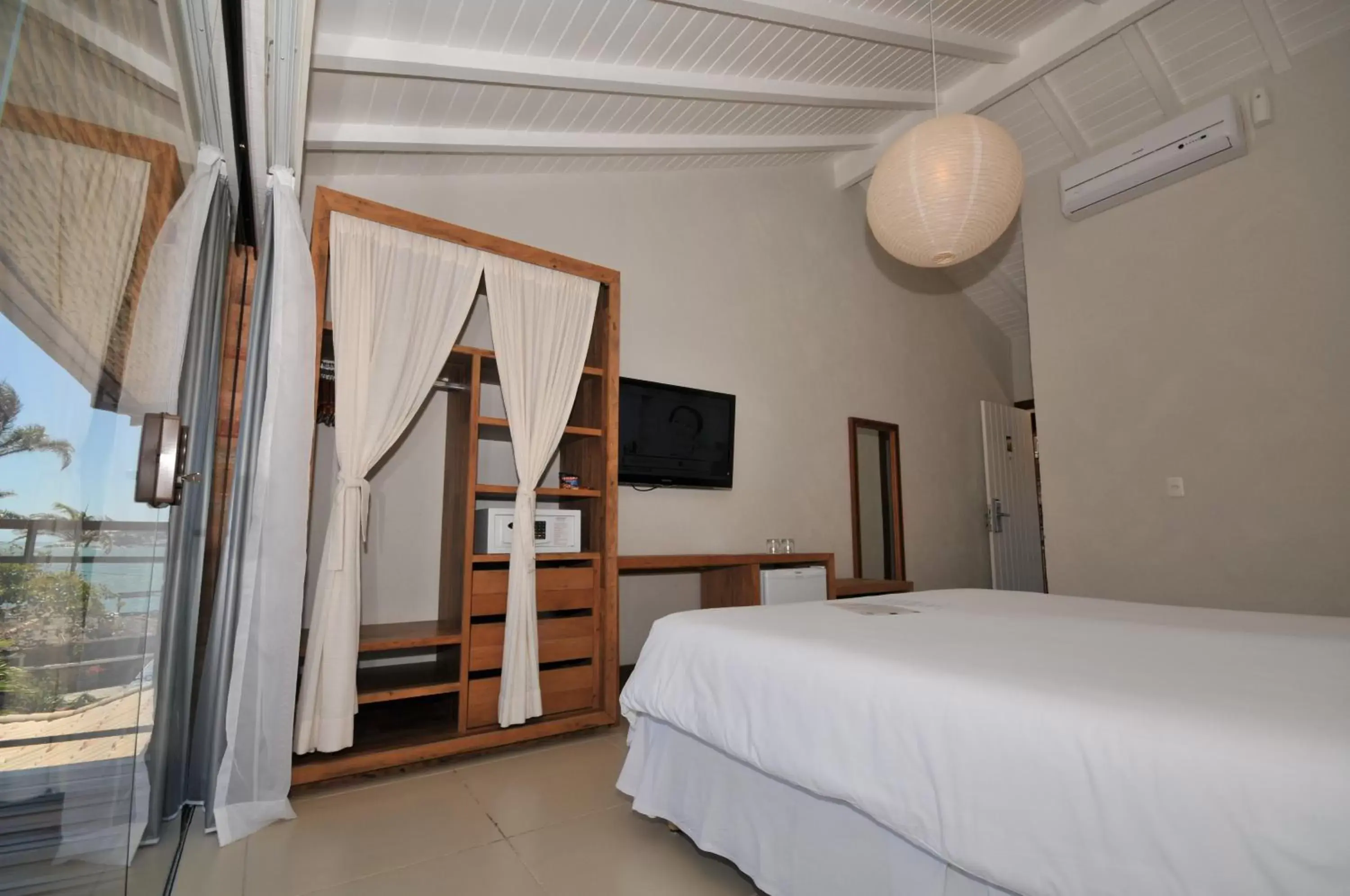 Superior Double Room with Side Sea View and Balcony in Rio Búzios Boutique Hotel