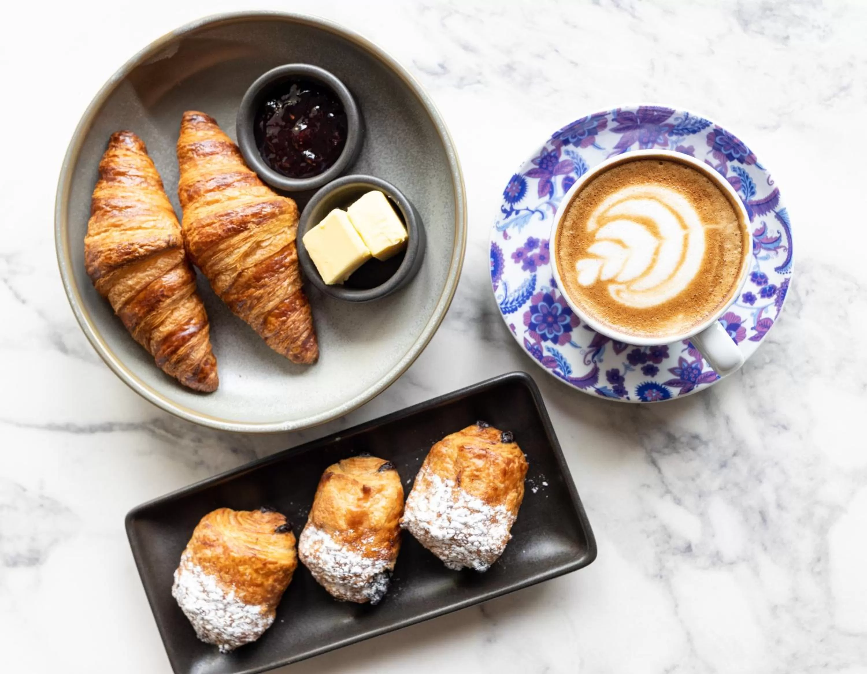 Continental breakfast in Holiday Inn Queenstown Remarkables Park