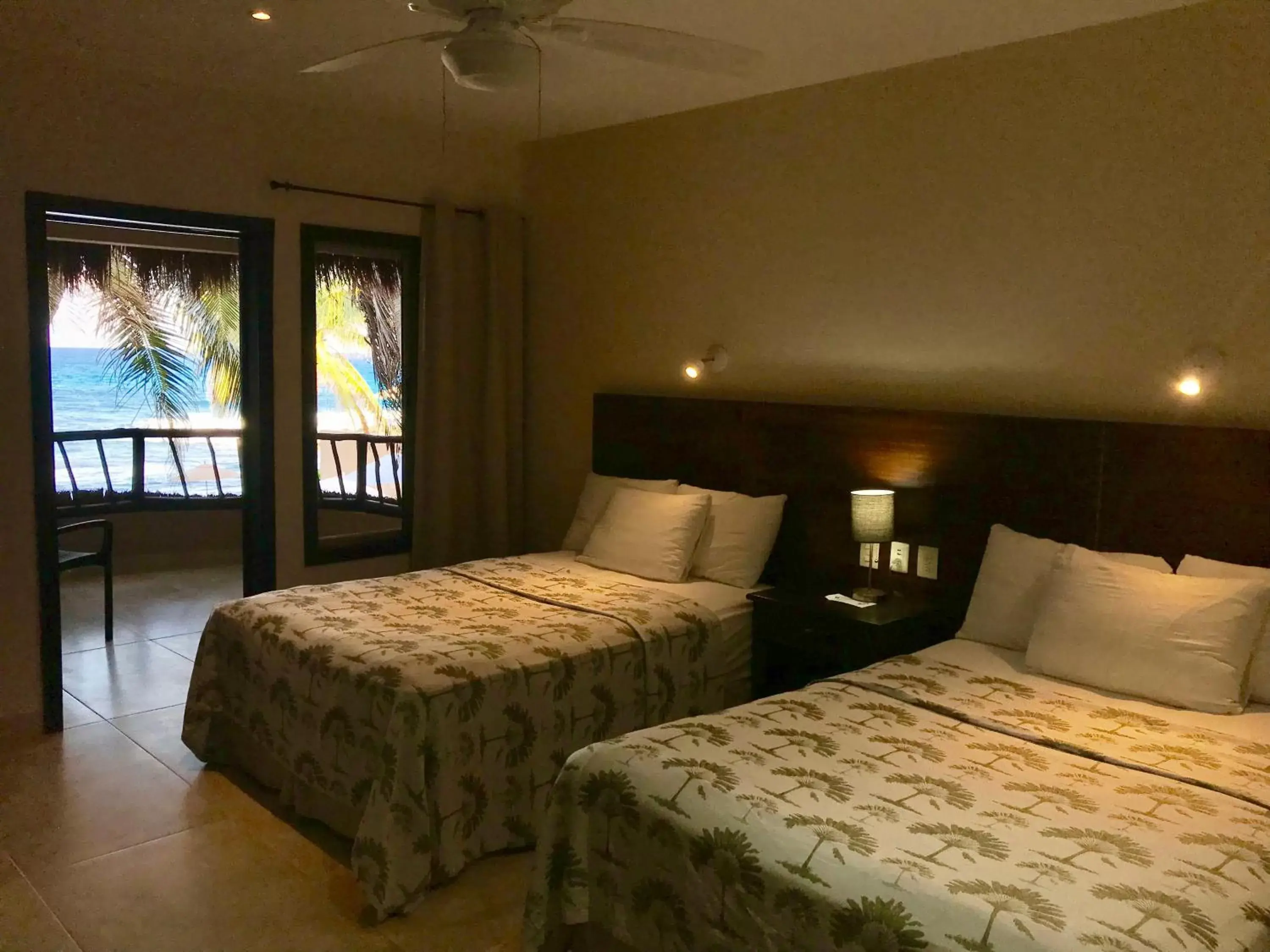 Bedroom, Bed in Hotel Playa La Media Luna