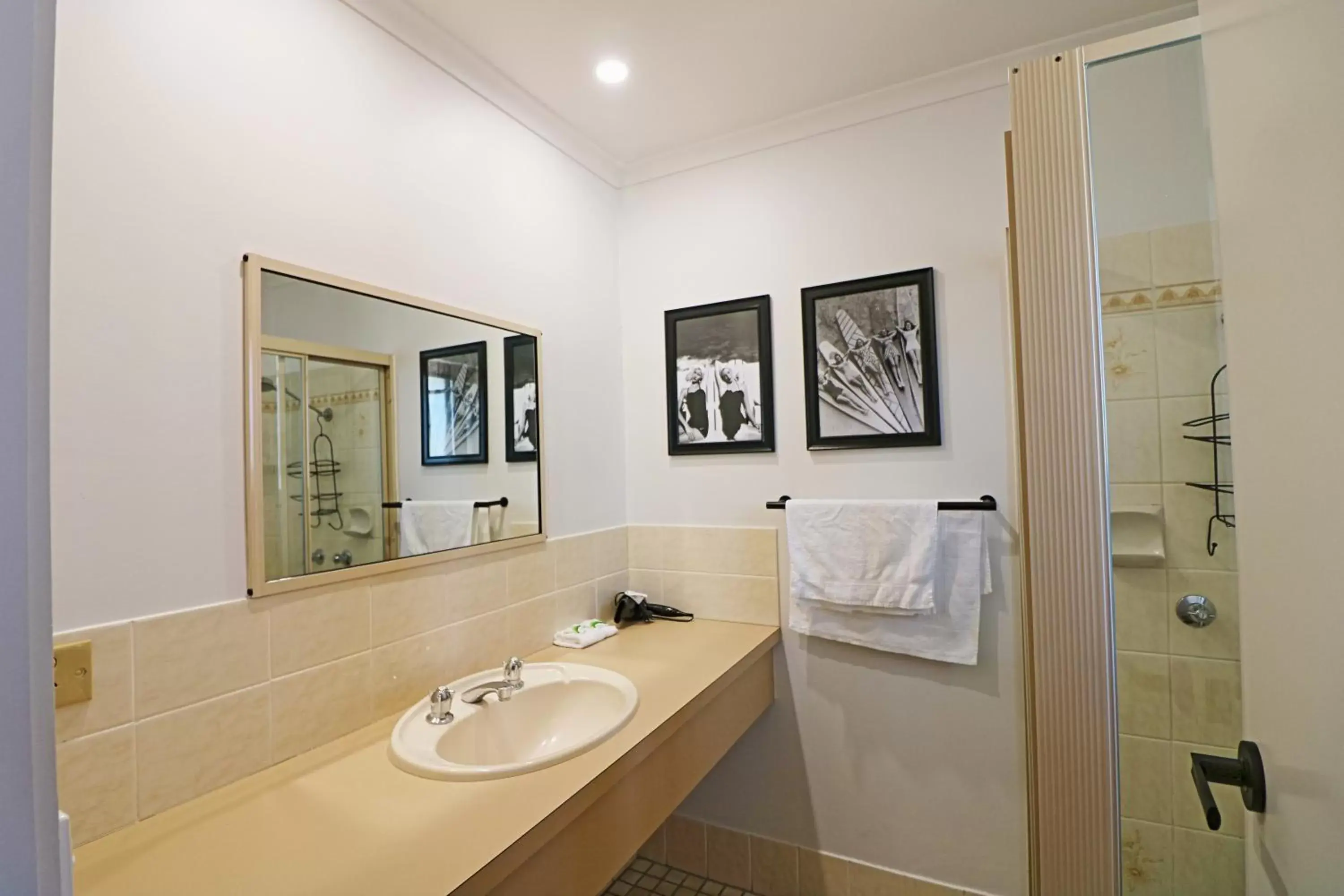 Bathroom in Aquarius Merimbula