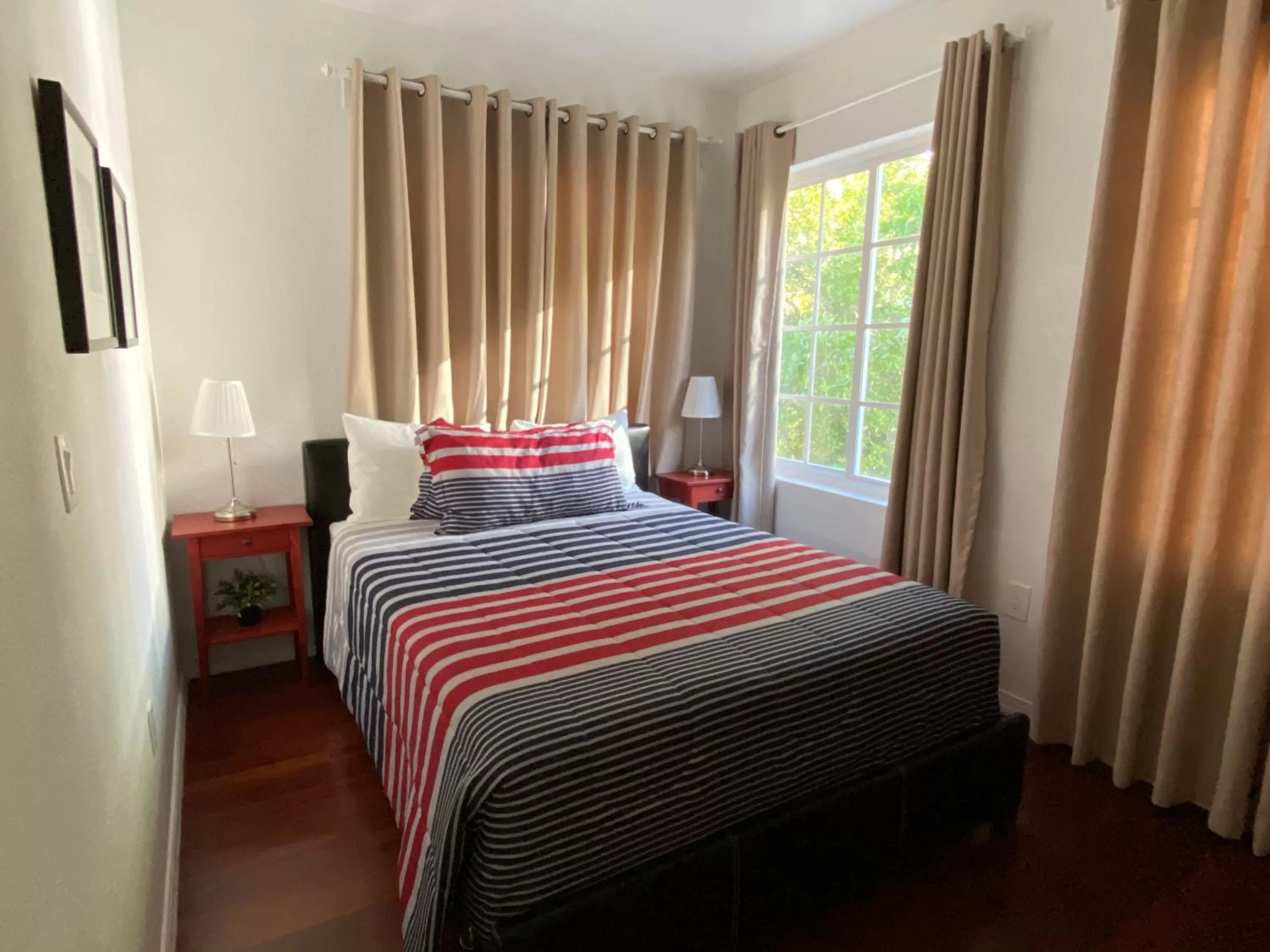 Bed in Harding Boutique Apartments