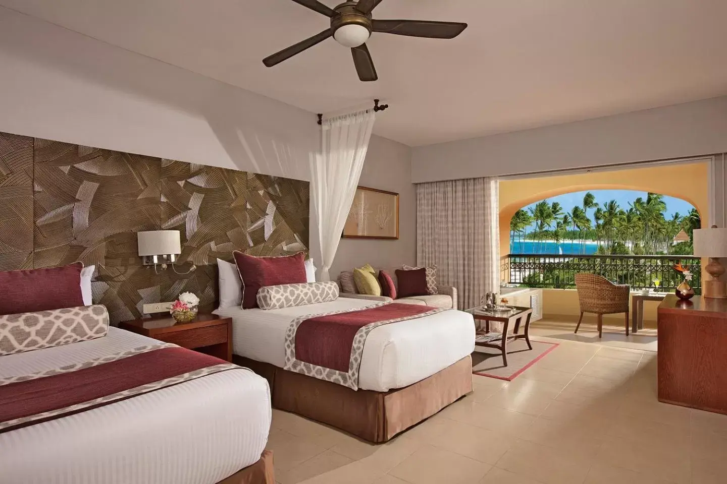 Photo of the whole room in Dreams Royal Beach Punta Cana