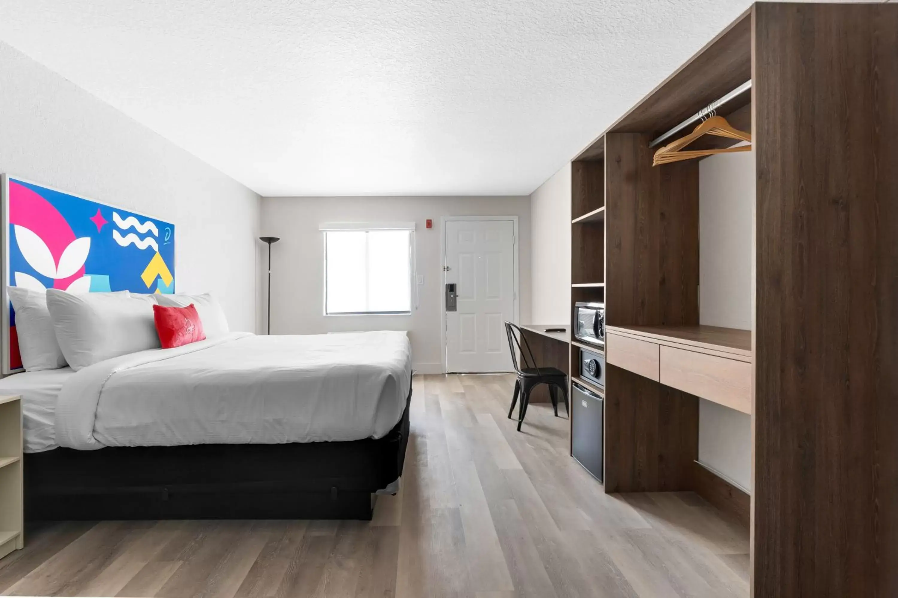 Bedroom in Developer Inn Highway