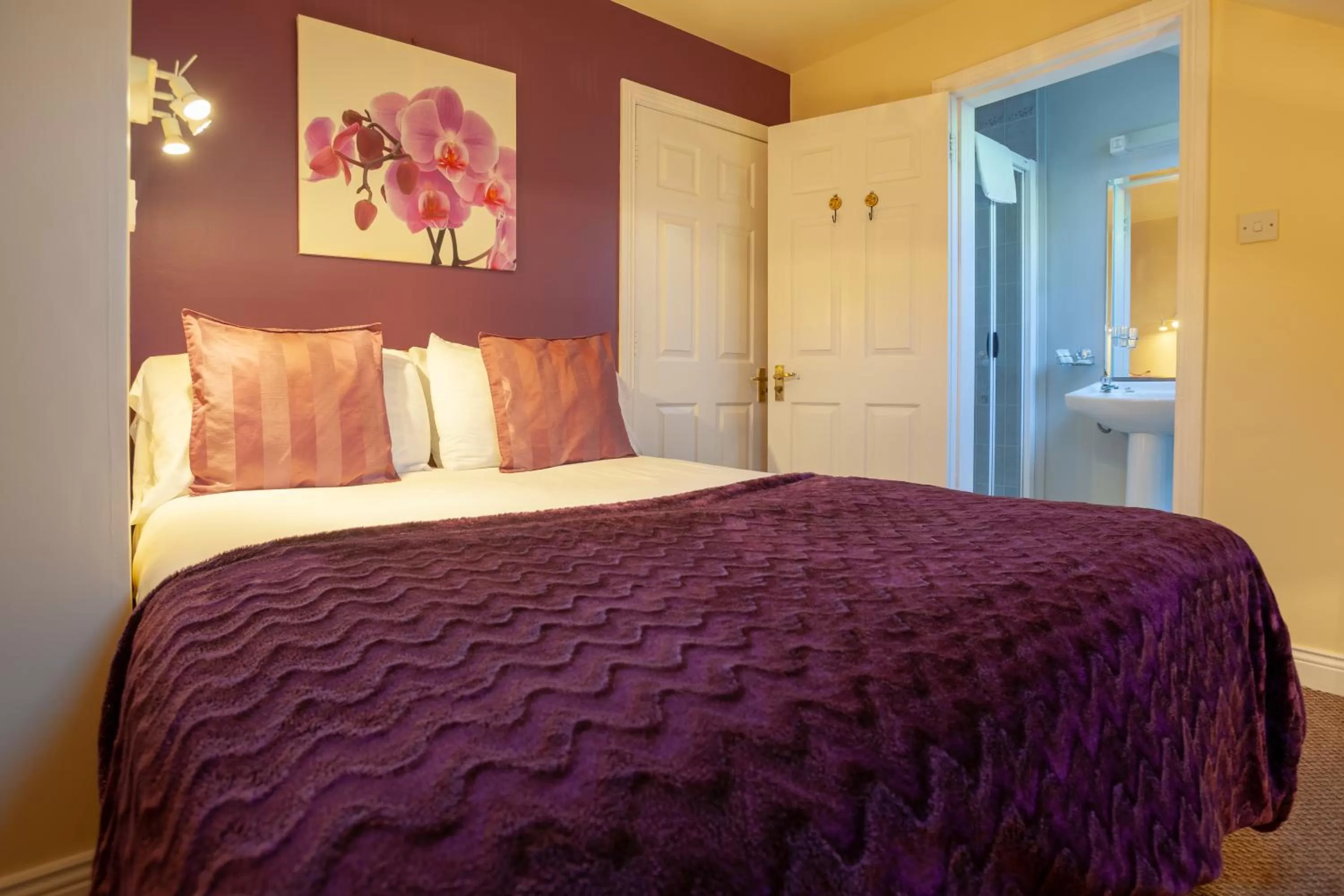 Bedroom, Bed in The Quayside B&B