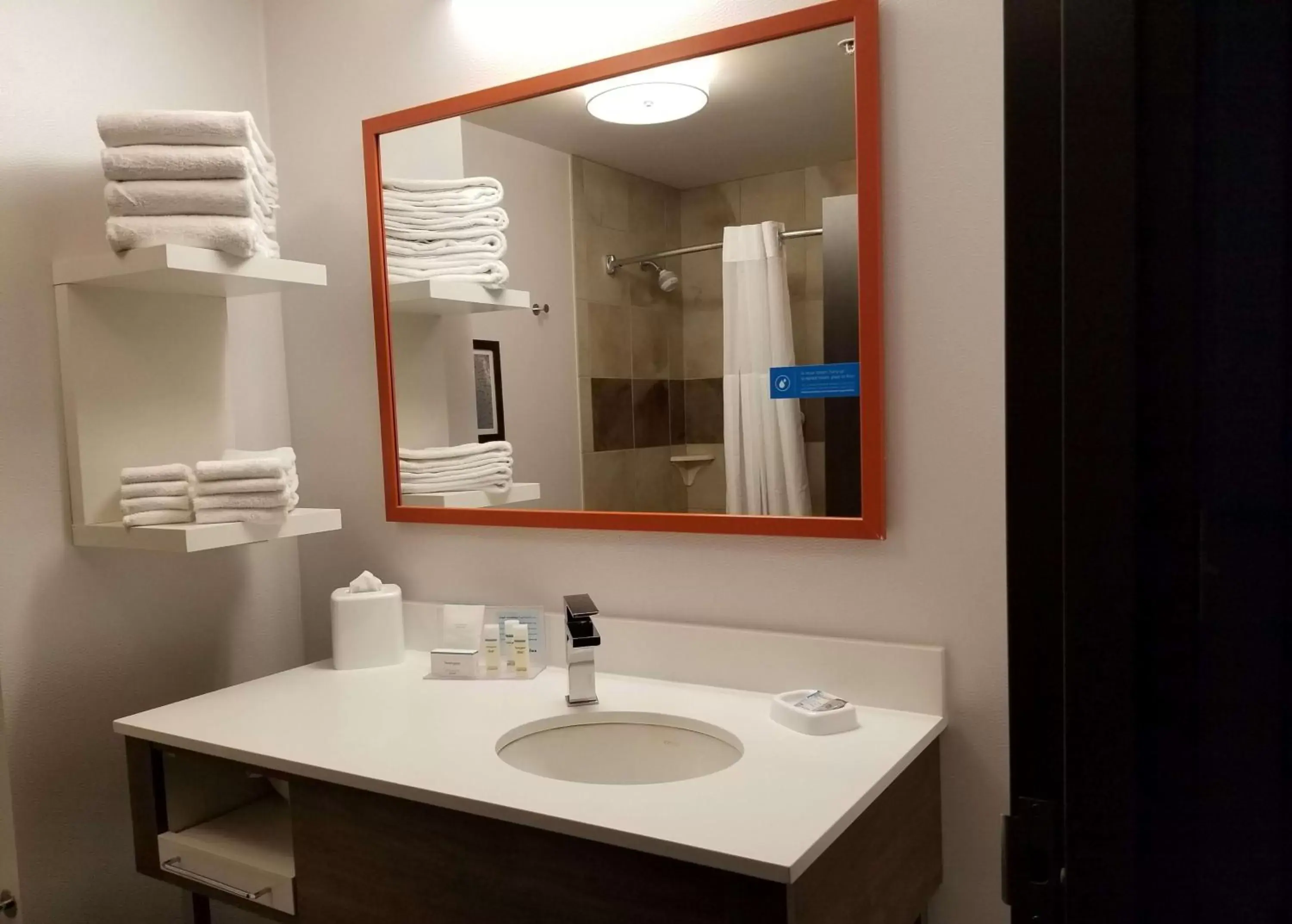 Bathroom in Hampton Inn & Suites Spokane Valley