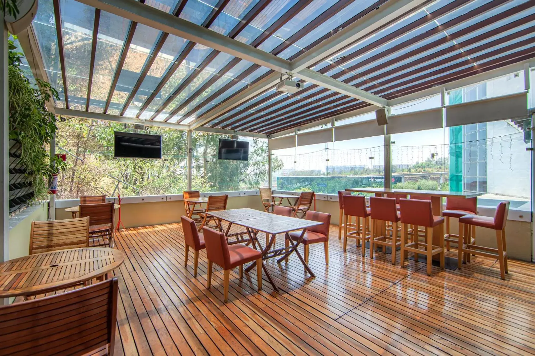 Balcony/Terrace, Restaurant/Places to Eat in Gamma Ciudad de Mexico Santa Fe