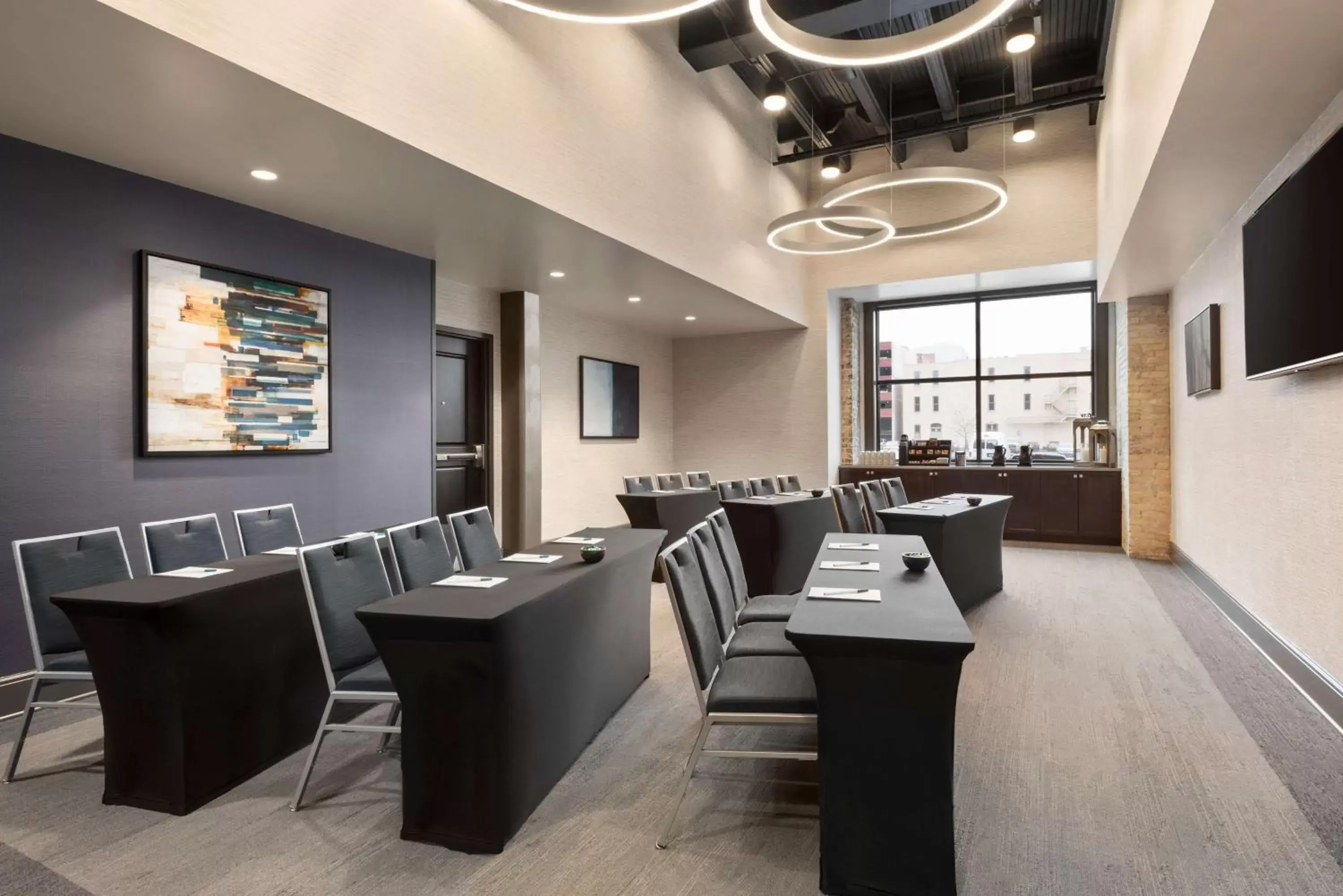 Meeting/conference room in Homewood Suites By Hilton Milwaukee Downtown
