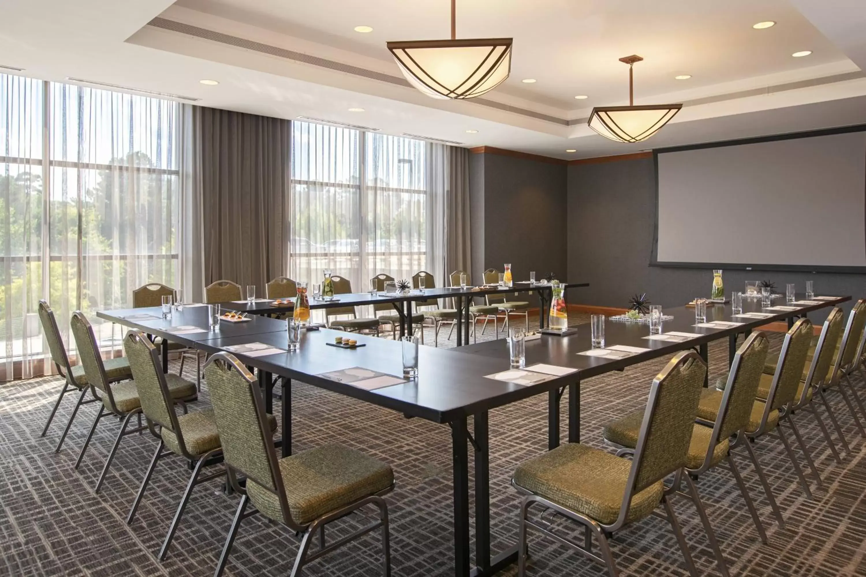 Meeting/conference room in Renaissance Raleigh North Hills Hotel