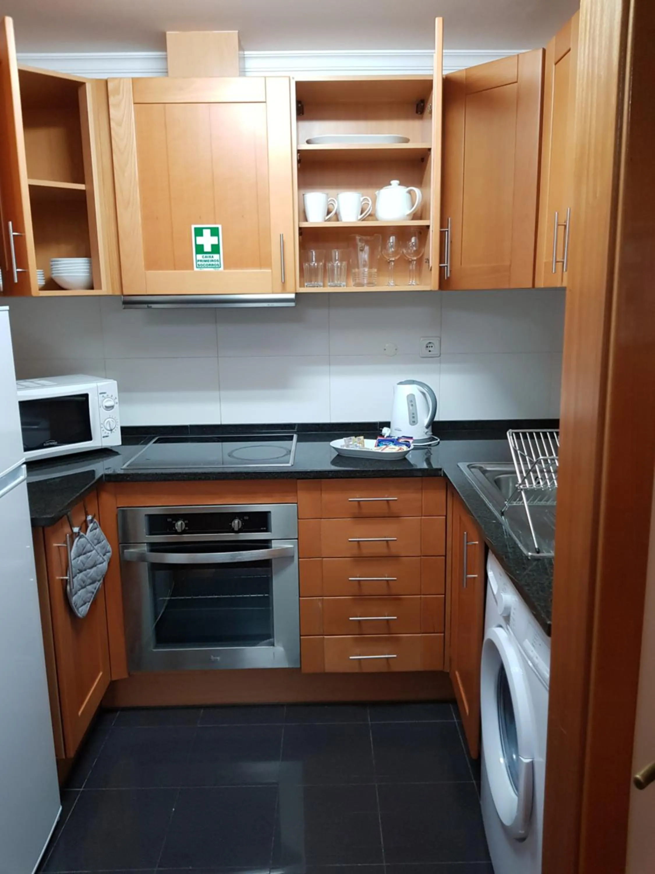 Kitchen or kitchenette in Travellers Pearl by Storytellers