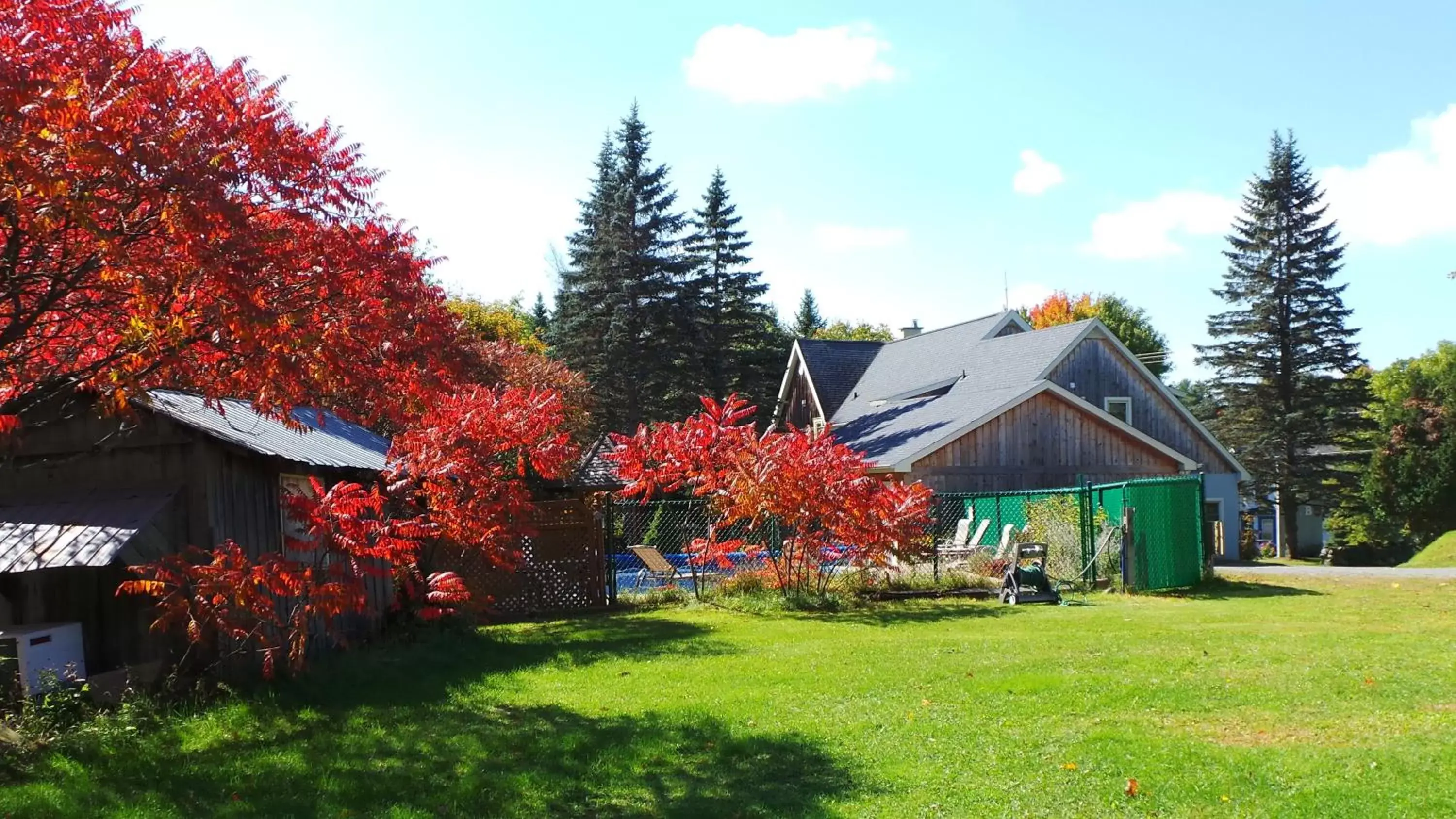 Children play ground, Property Building in Auberge de la Tour et Spa