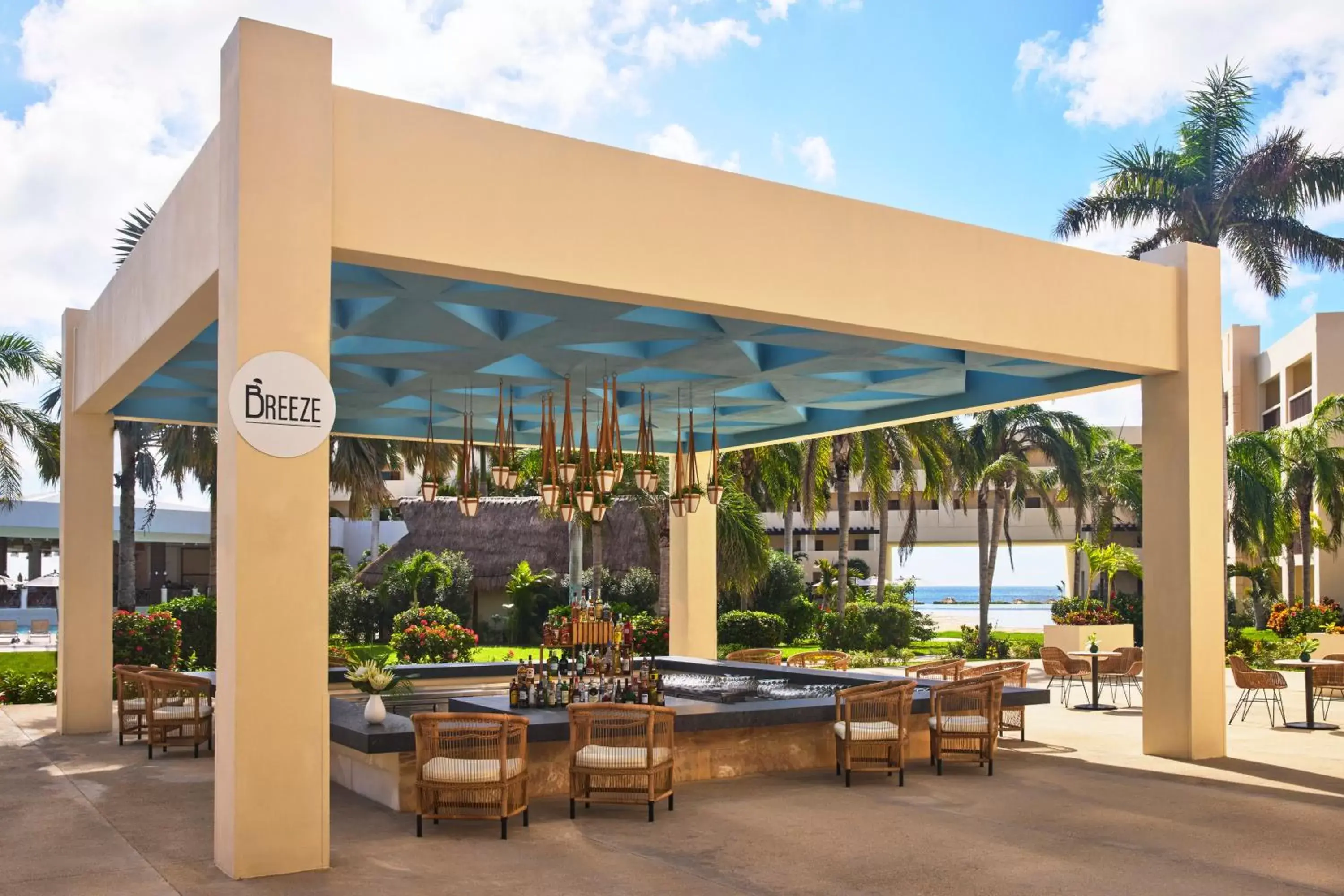 Lounge or bar, Restaurant/Places to Eat in Hyatt Ziva Riviera Cancun All-Inclusive