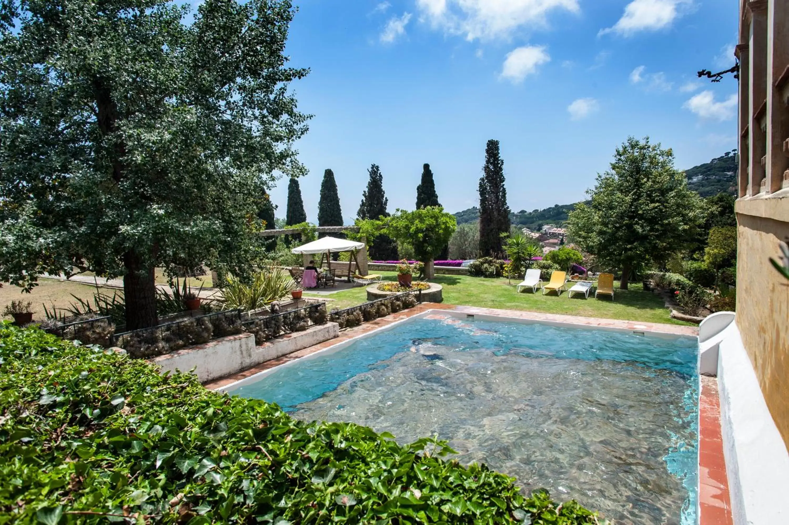 Pool view, Swimming Pool in B&B Can Casadella