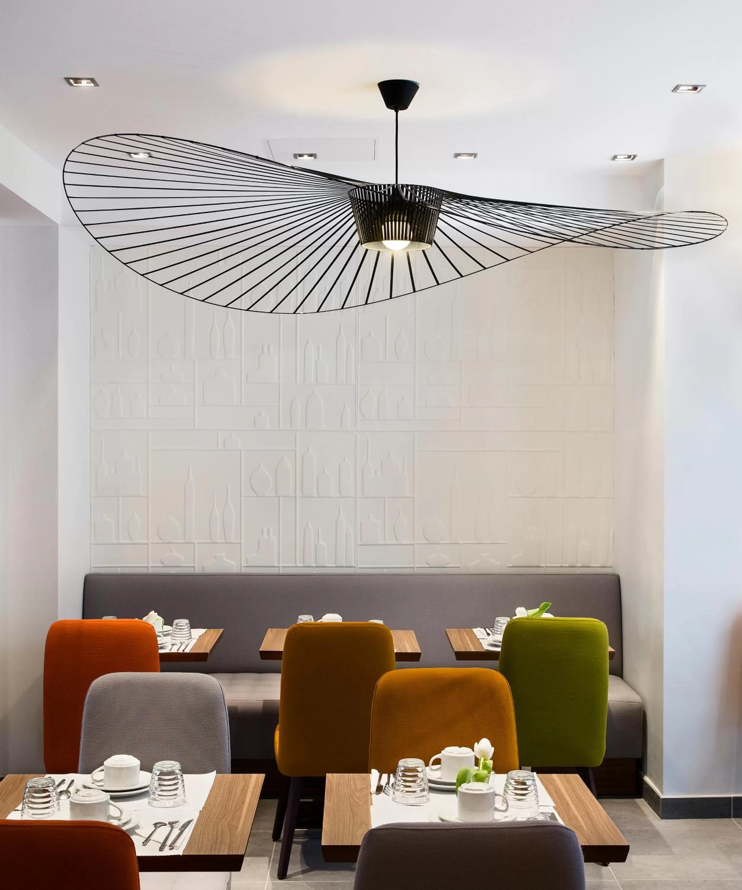 Restaurant/places to eat in Best Western Plus 61 Paris Nation Hotel