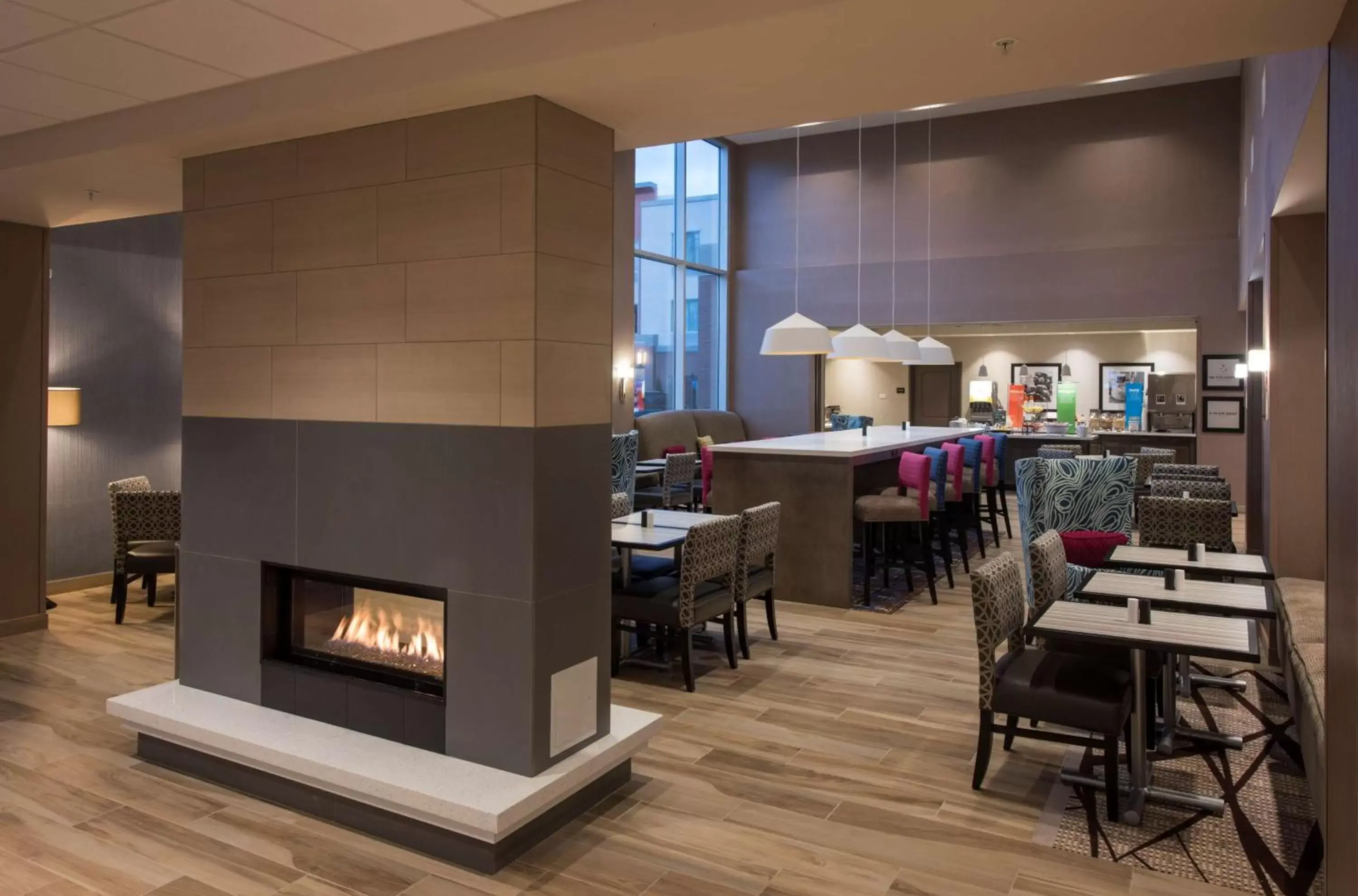 Lobby or reception, Restaurant/Places to Eat in Hampton Inn & Suites Seattle/Redmond Wa