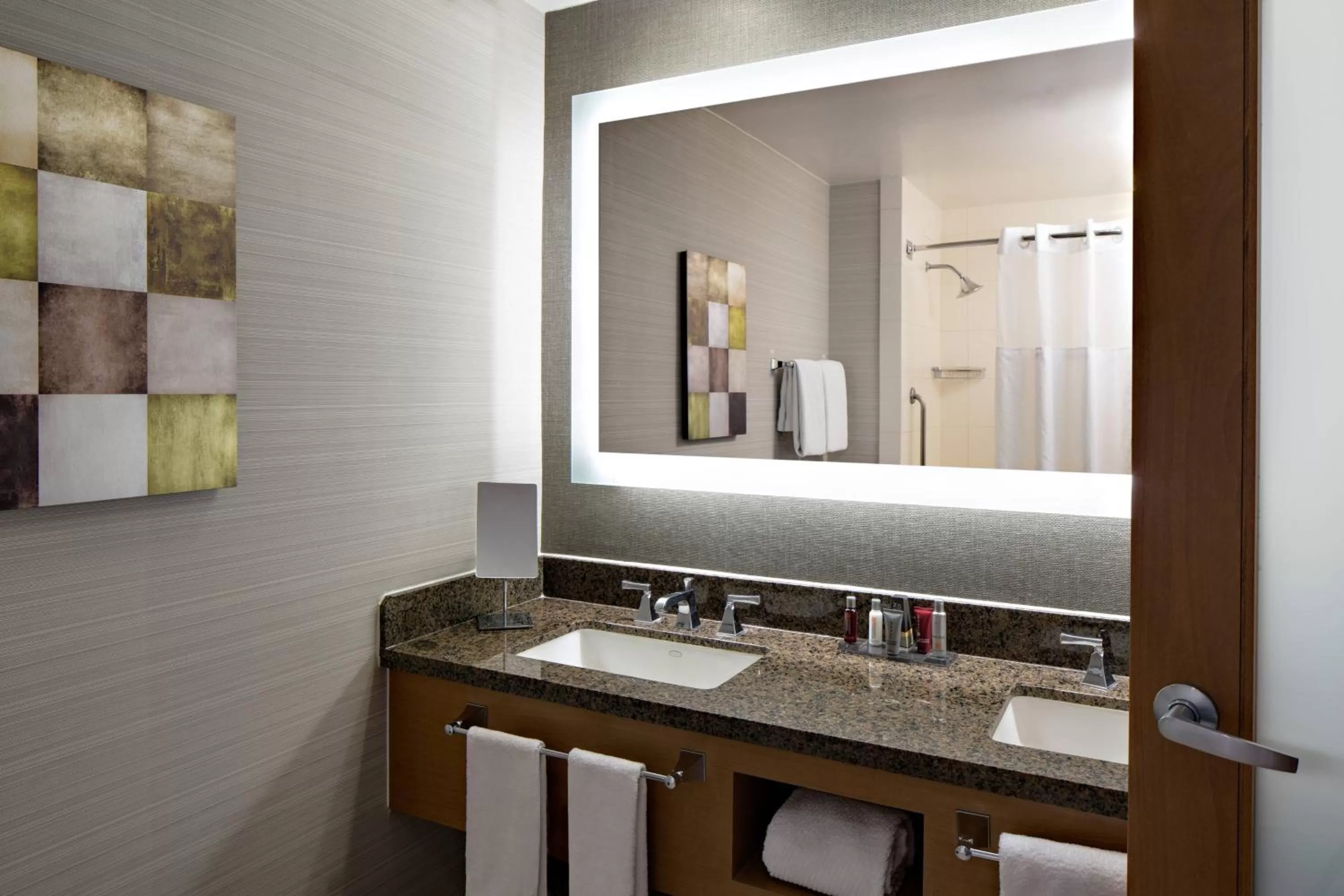 Bathroom in Sawgrass Marriott Golf Resort & Spa