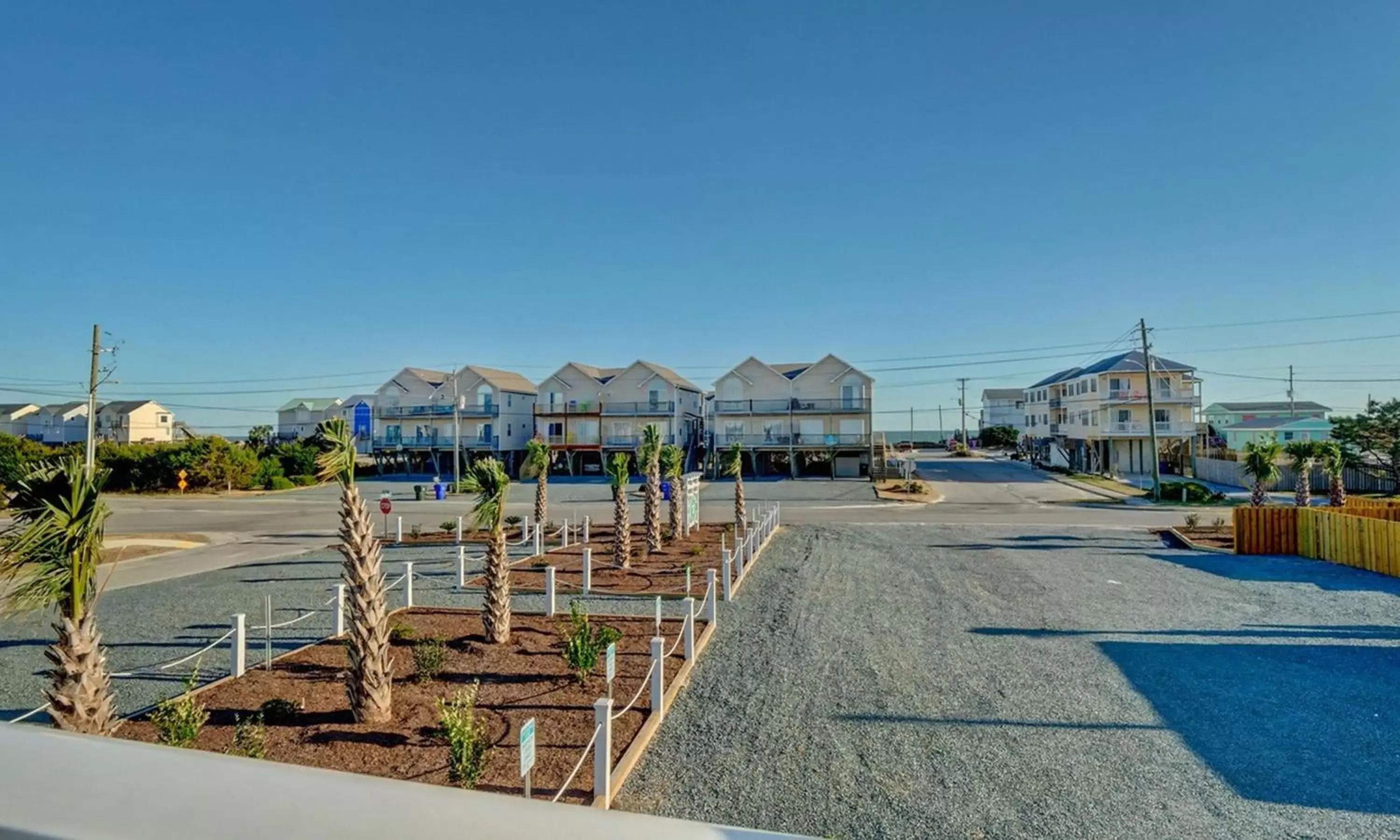 Area and facilities, Swimming Pool in Loggerhead Inn and Suites by Carolina Retreats