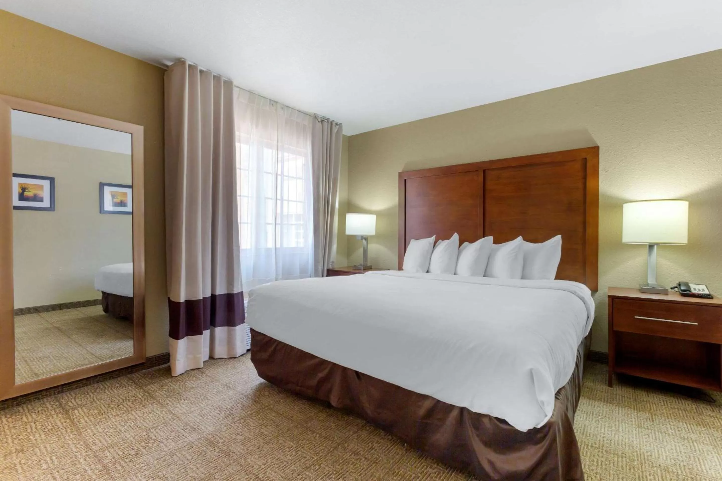 King Suite - Non-Smoking in Comfort Inn & Suites North Glendale and Peoria