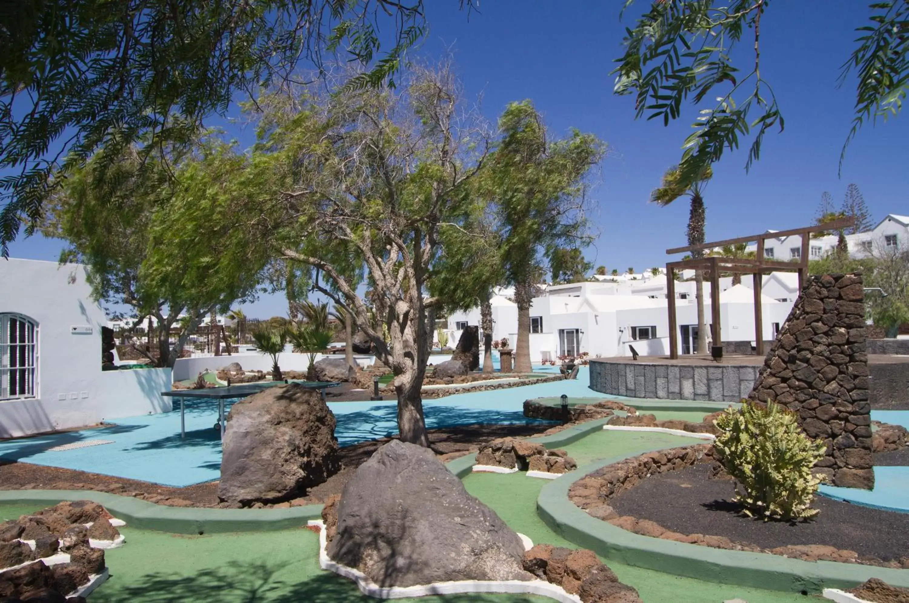 Garden, Swimming Pool in Nautilus Lanzarote