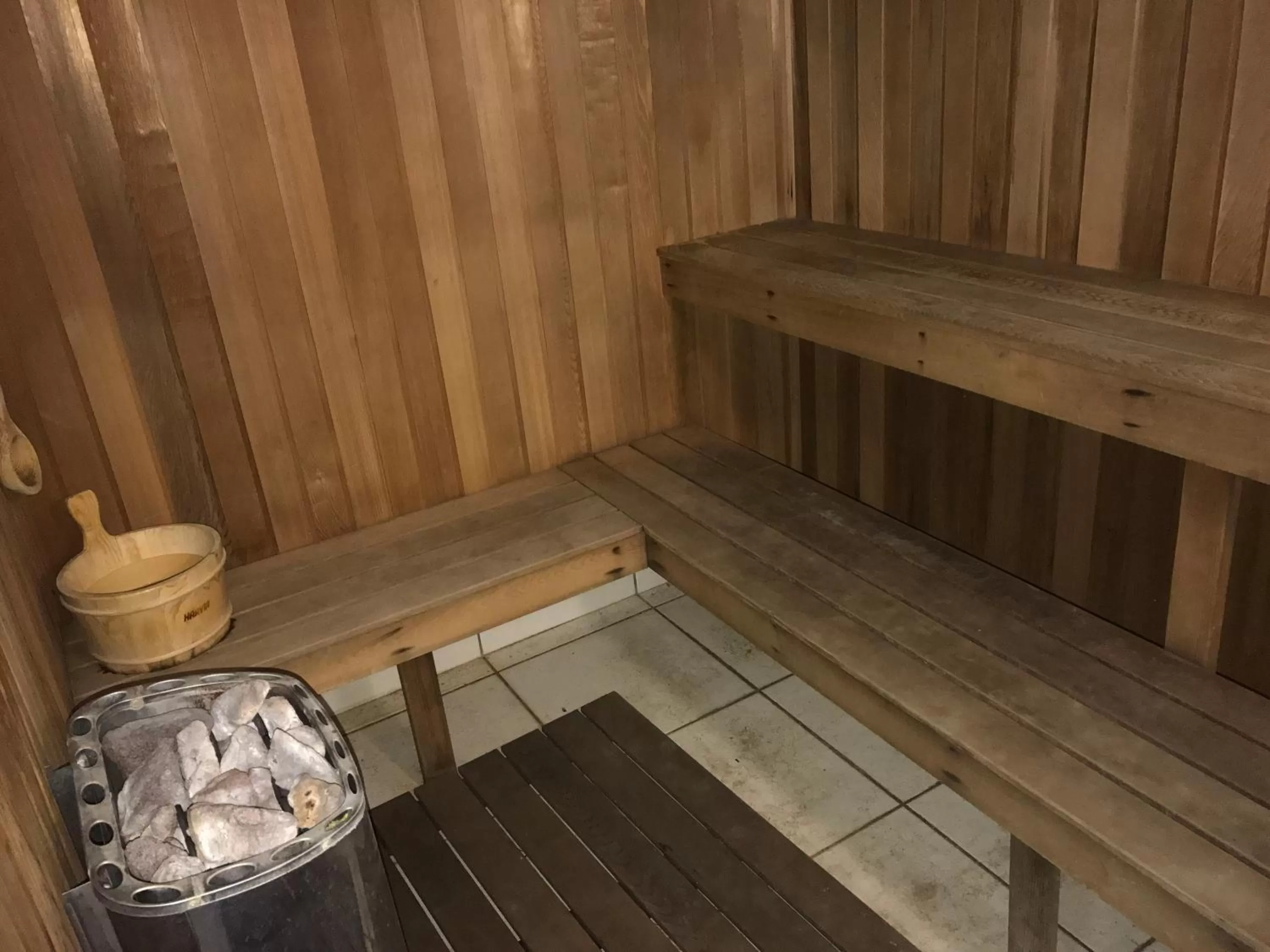 Activities in Glen Eden Beach Resort