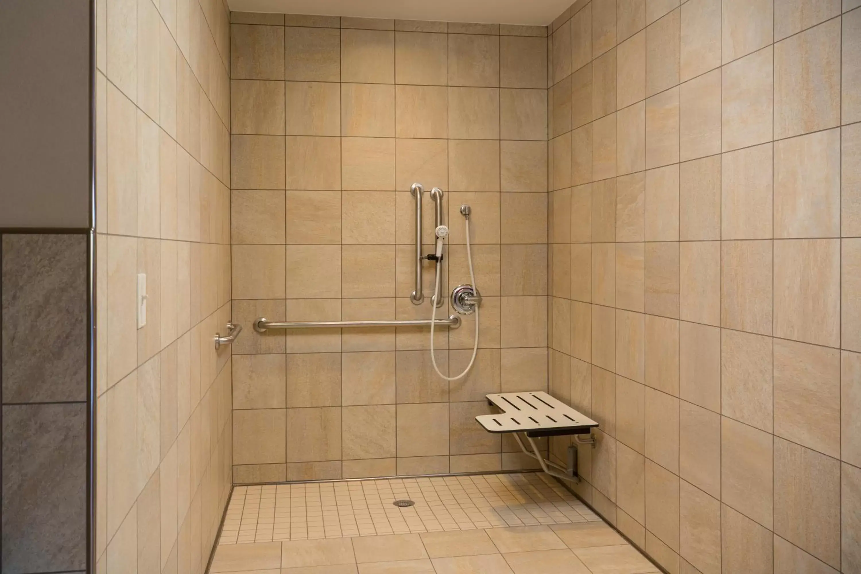 Swimming pool in Staybridge Suites - Columbus Polaris by IHG Swimming pool in Staybridge Suites - Columbus Polaris by IHG