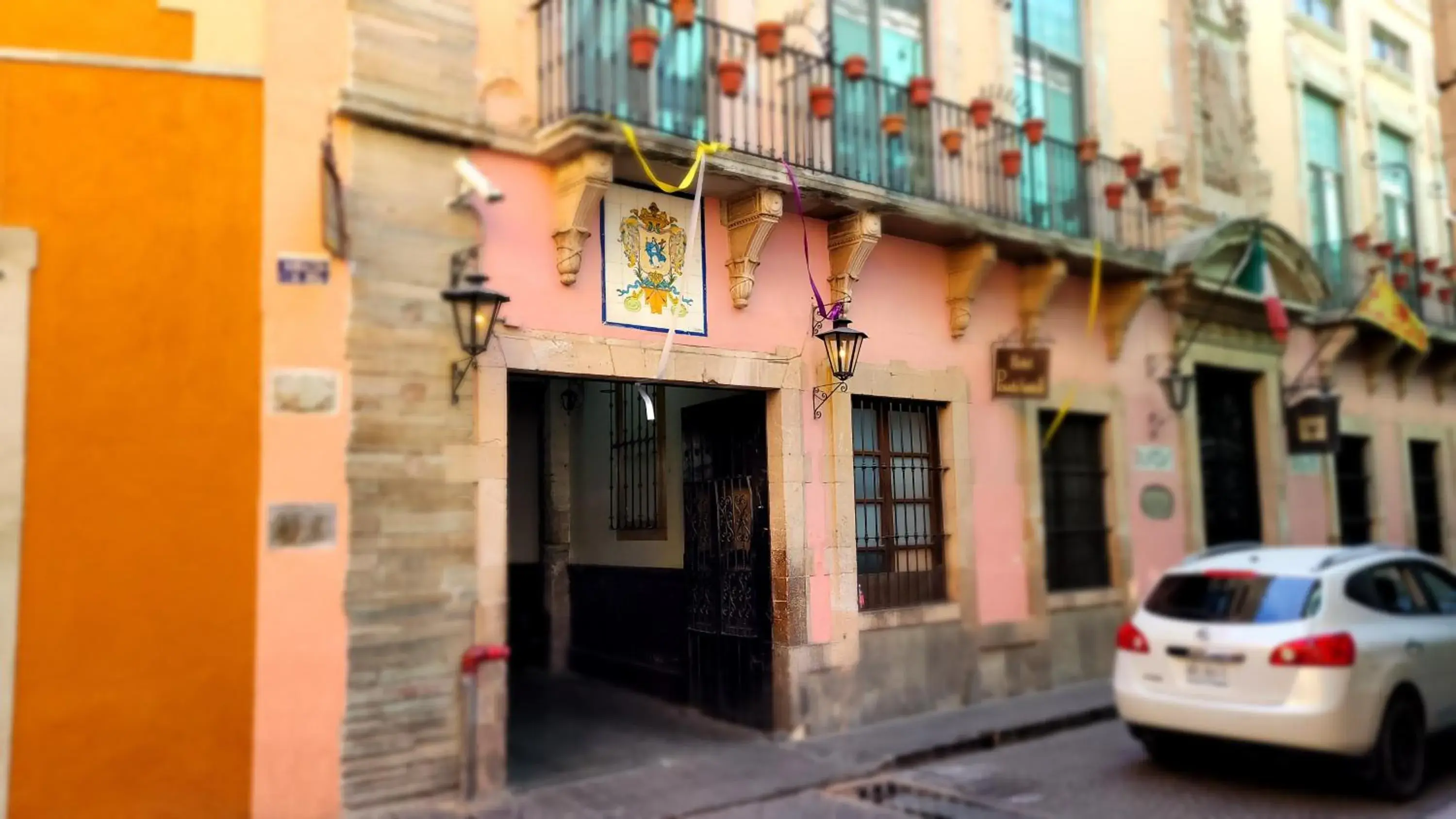 Parking in Hotel Posada Santa Fe