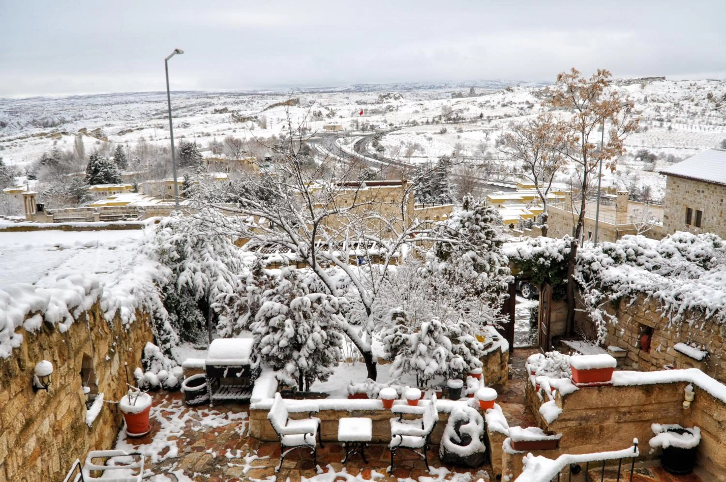 Winter in 4 Oda Cave House - Special Class