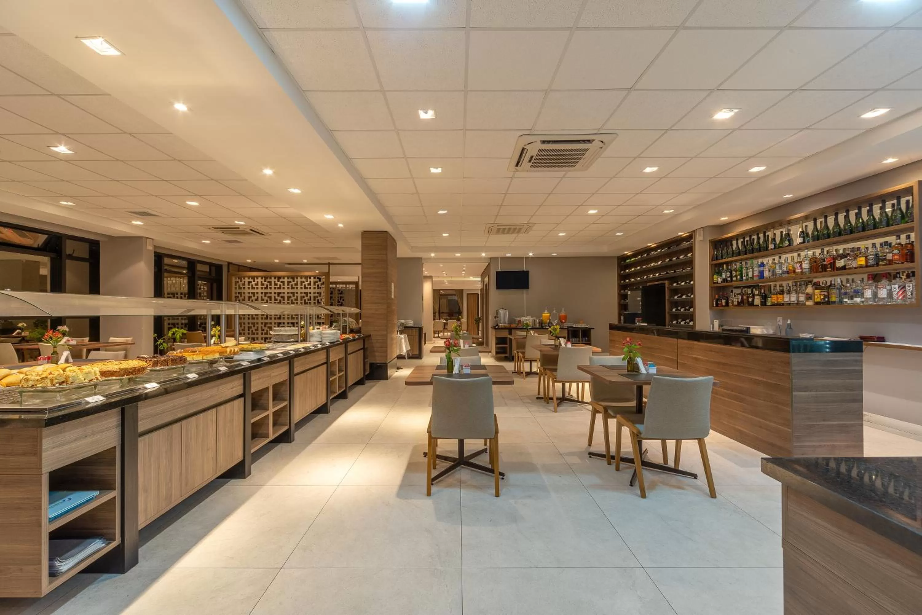 Restaurant/places to eat in Hotel Laghetto Rio Grande