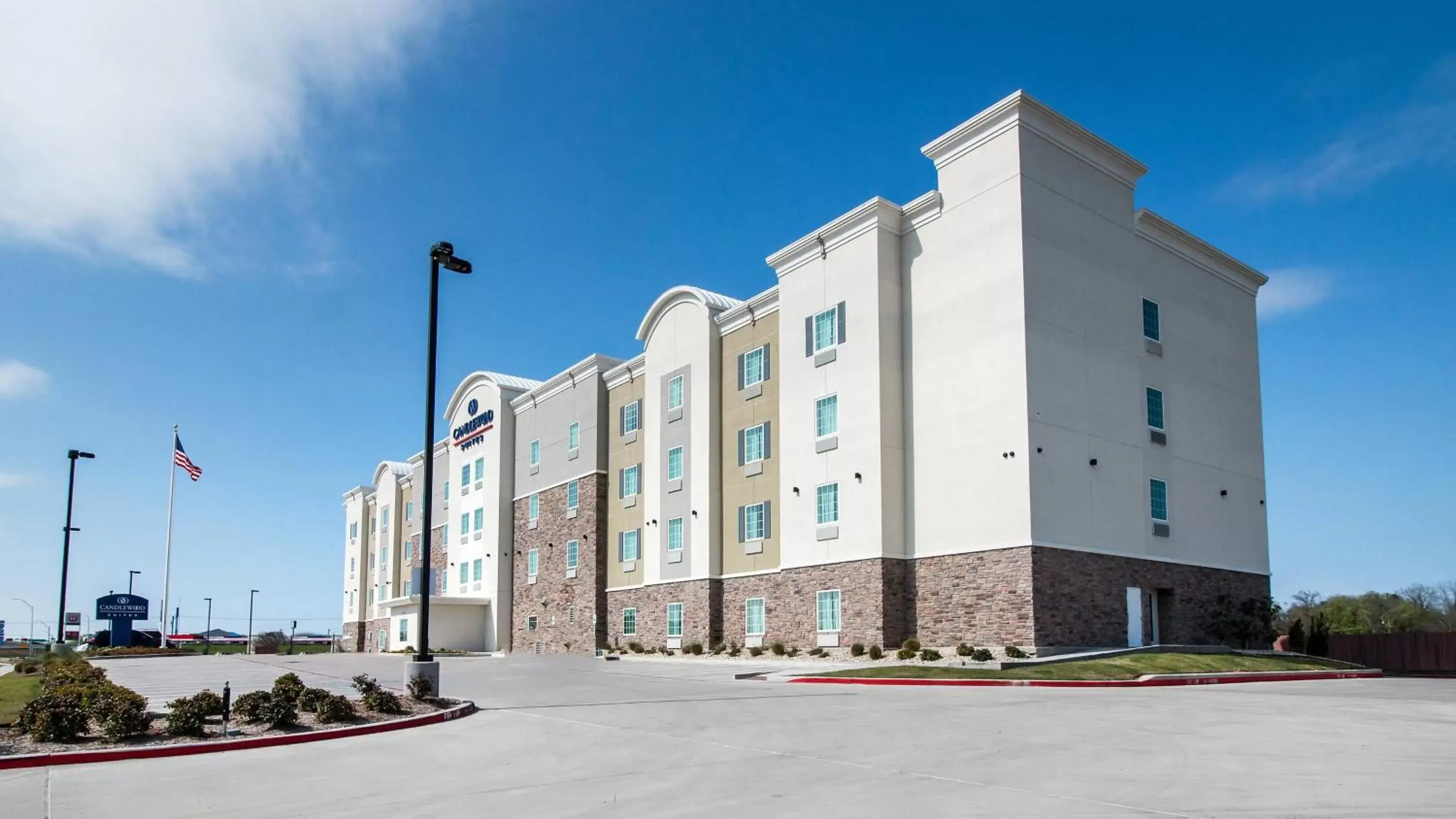 Property Building in Candlewood Suites Waco, an IHG Hotel