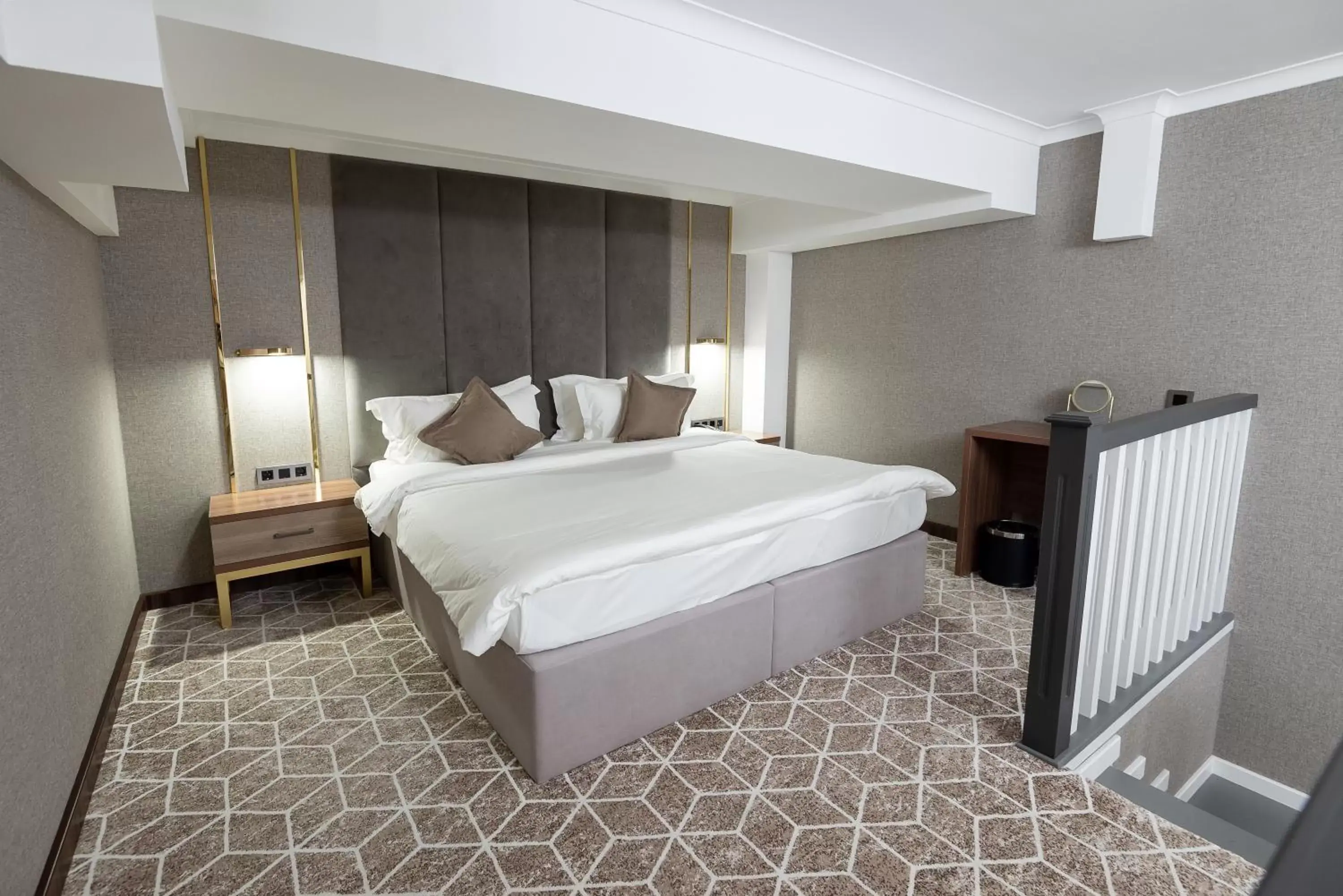 Family Room - single occupancy in Tauke Khan Plaza Family Room - single occupancy in Tauke Khan Plaza