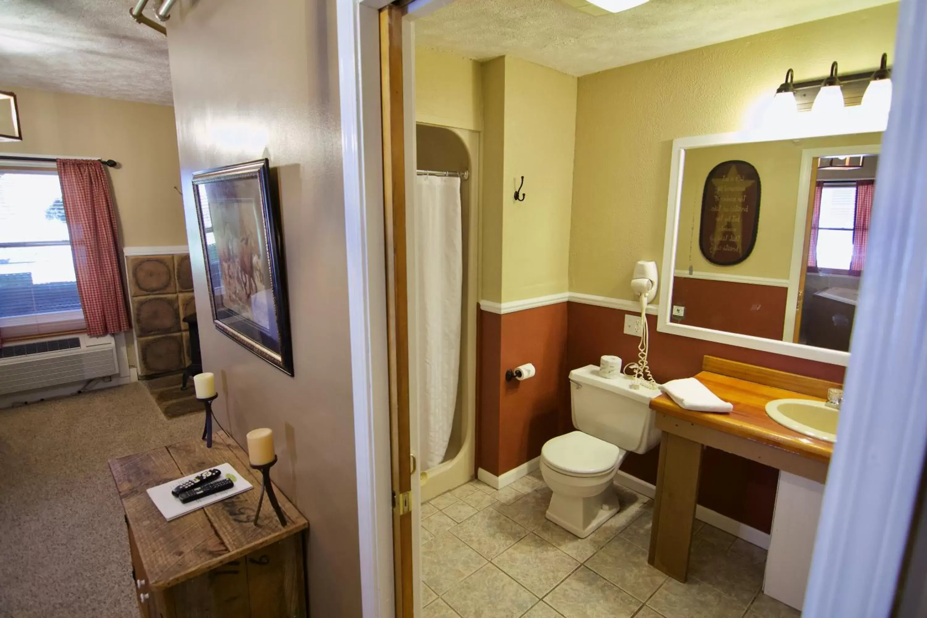 Bathroom in Hotel Frankfort & Restaurant