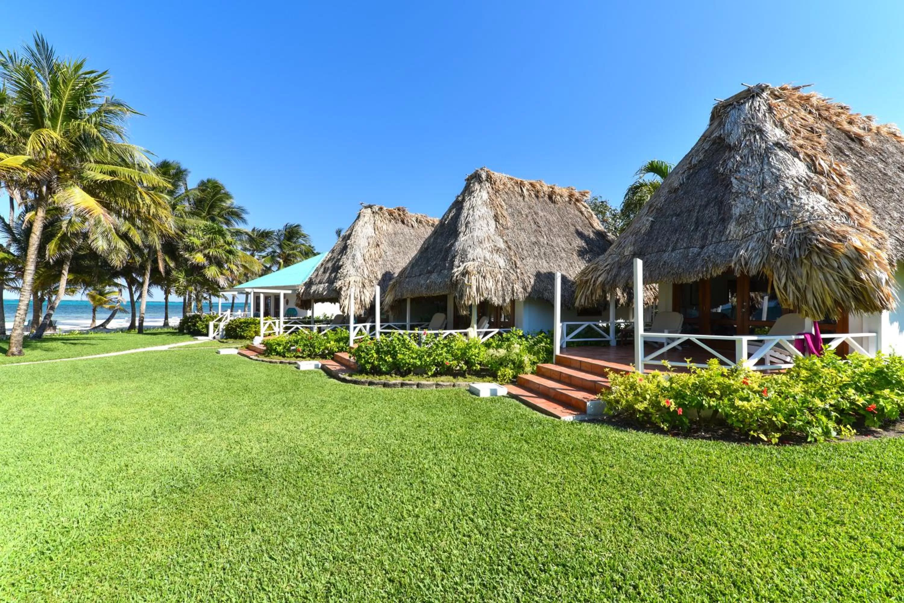 Area and facilities in Victoria House Resort & Spa