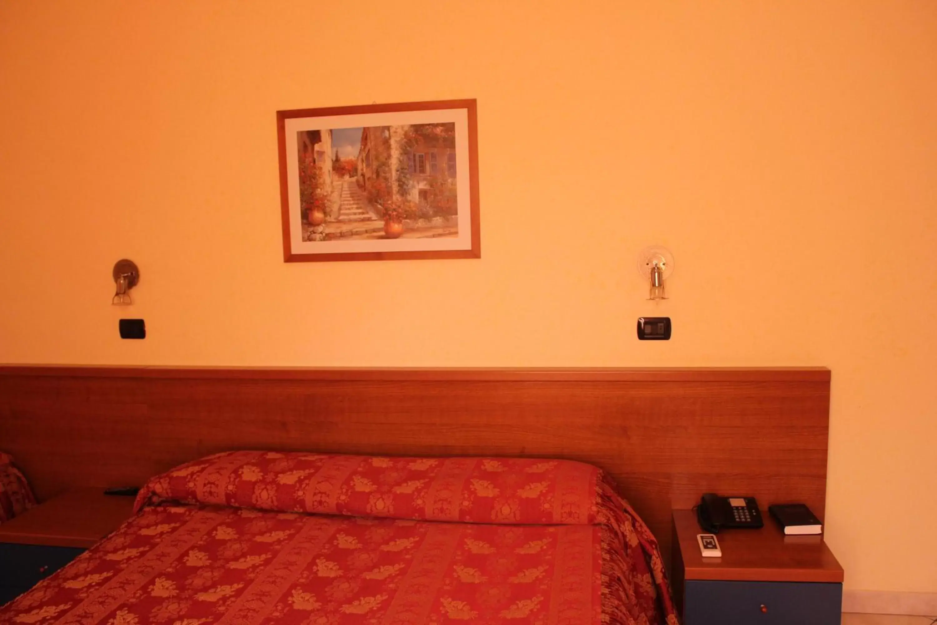 Nearby landmark, Bed in Hotel Legnano