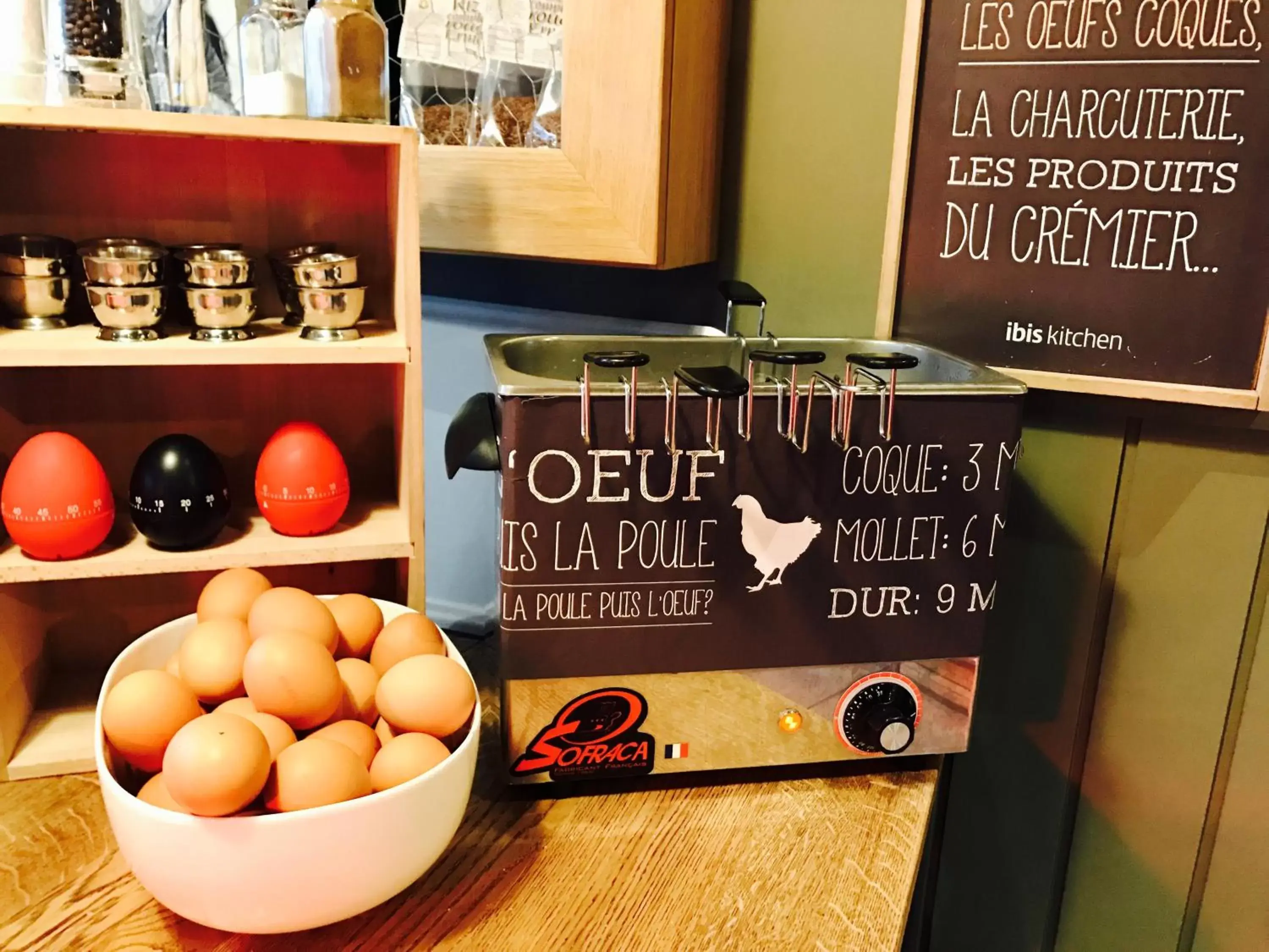Food in ibis Bordeaux Pessac Route des Vins