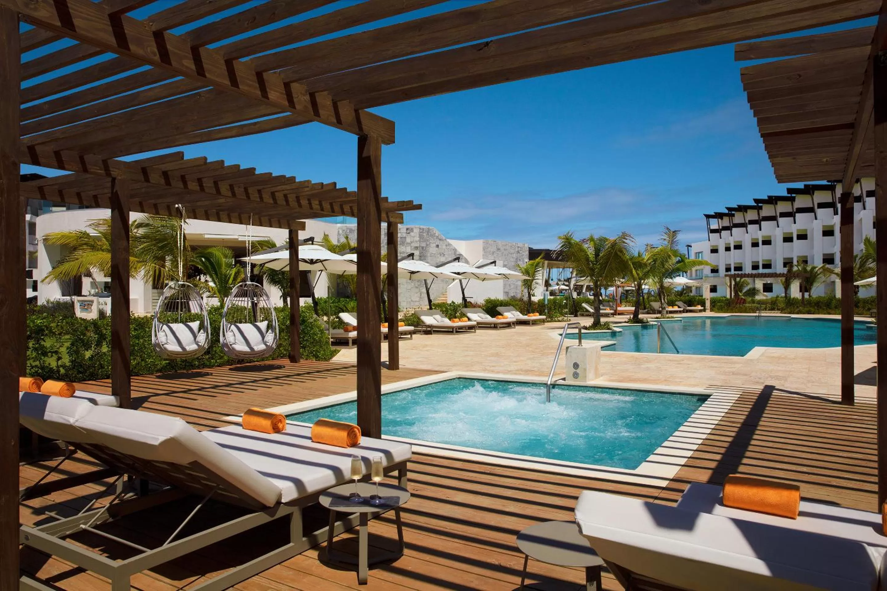 Swimming pool in Dreams Macao Beach Punta Cana - All Inclusive