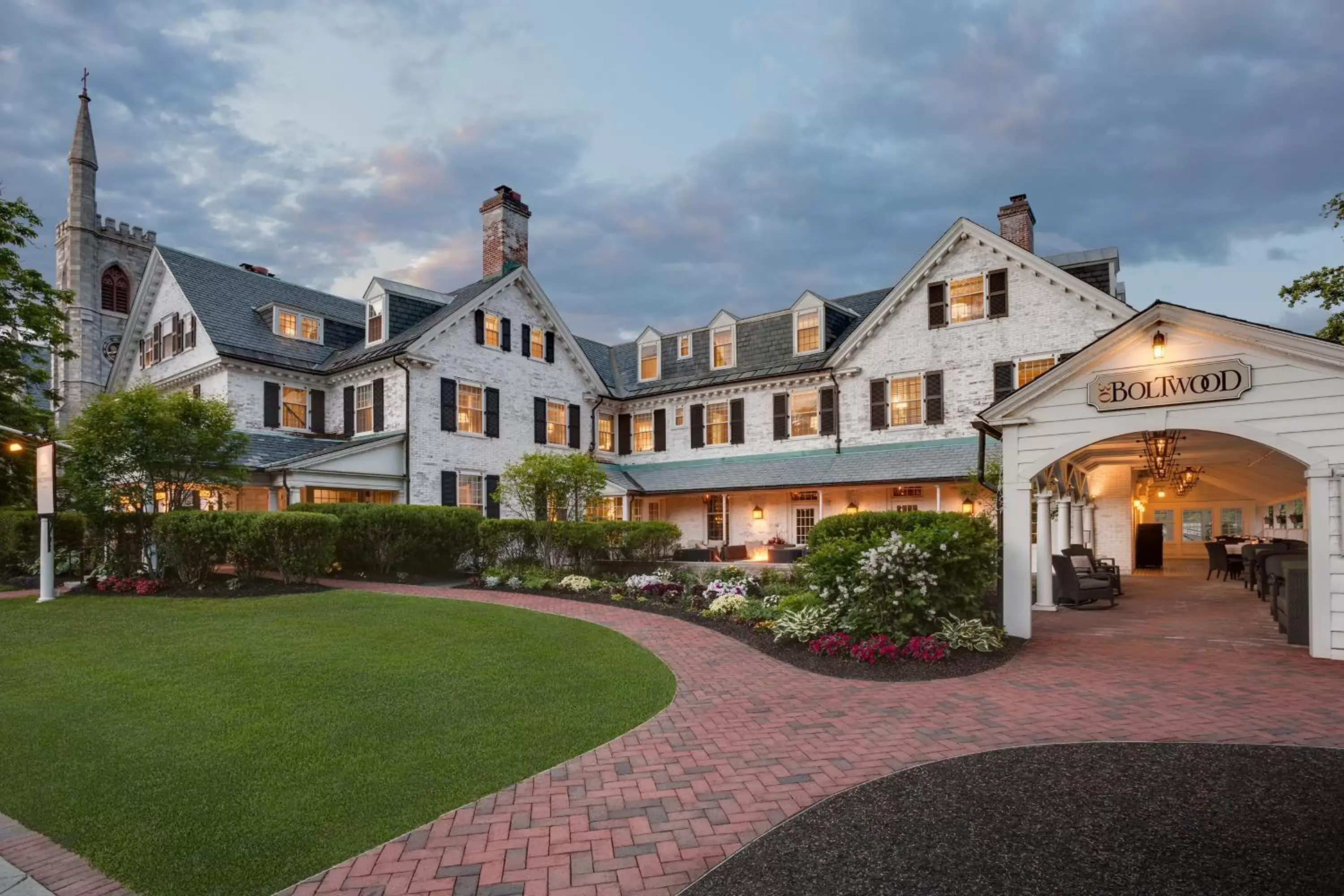 Facade/entrance in Inn on Boltwood Facade/entrance in Inn on Boltwood