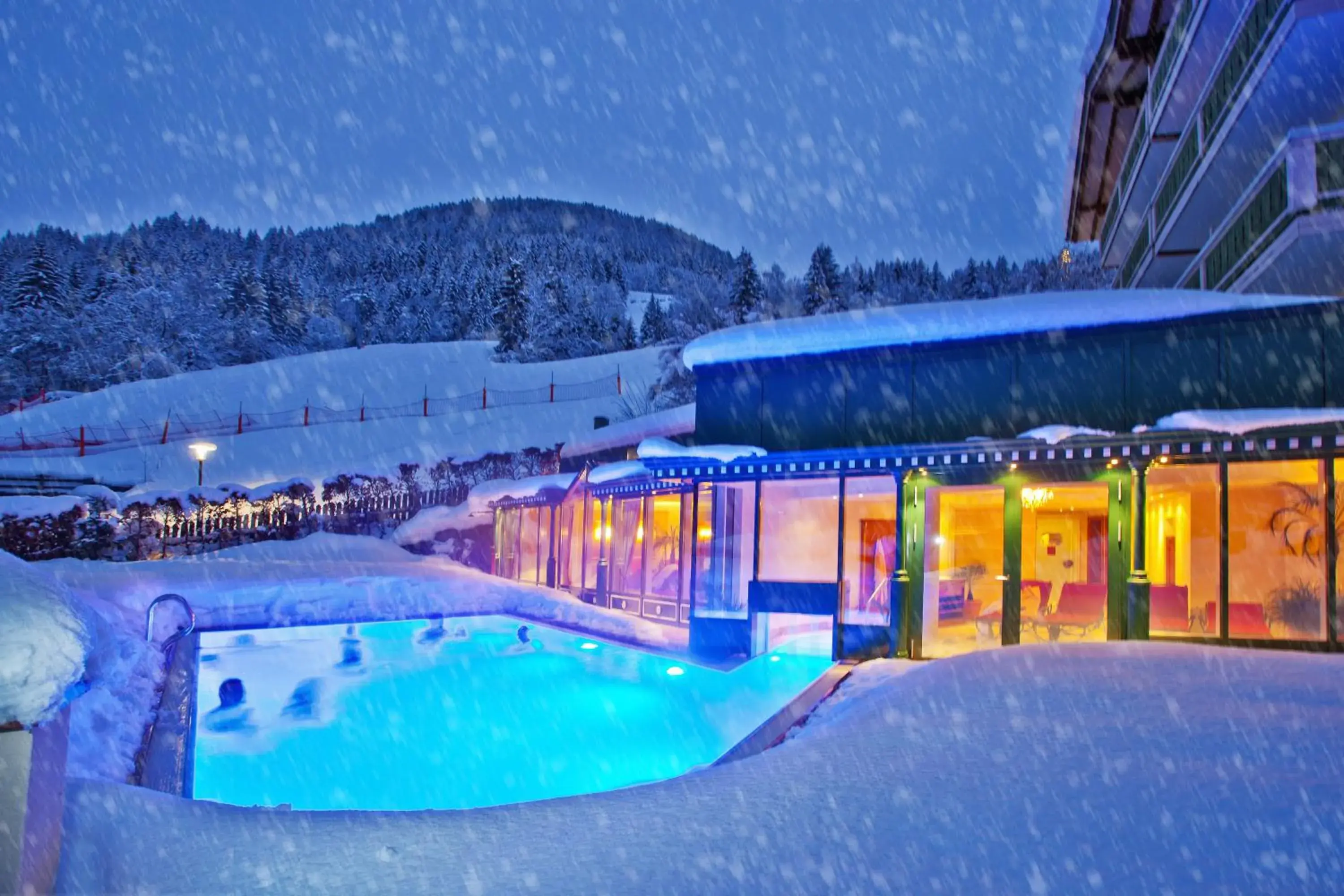 Day, Winter in Hotel Berner