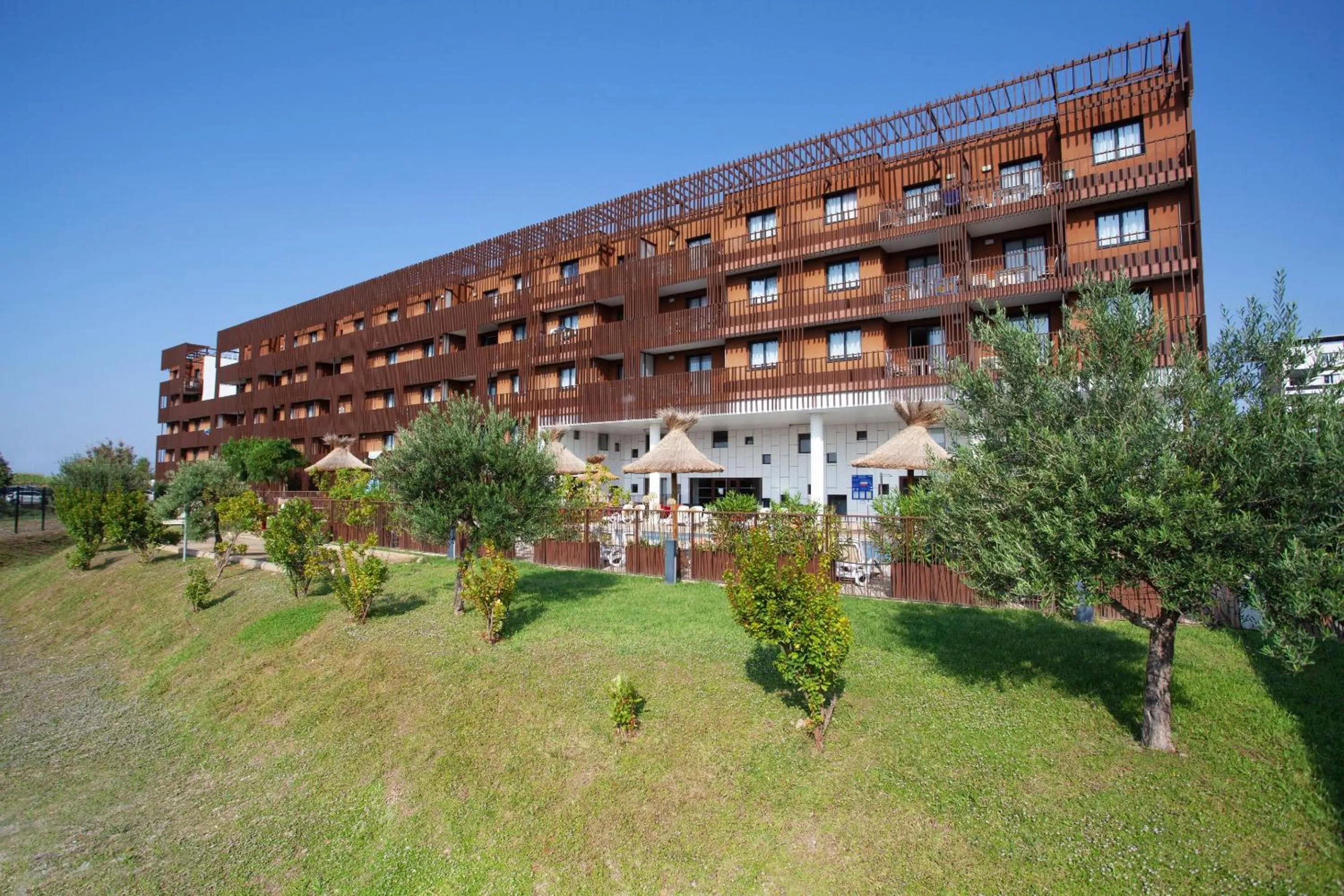 Facade/entrance in Résidence Odalys Terra Gaia