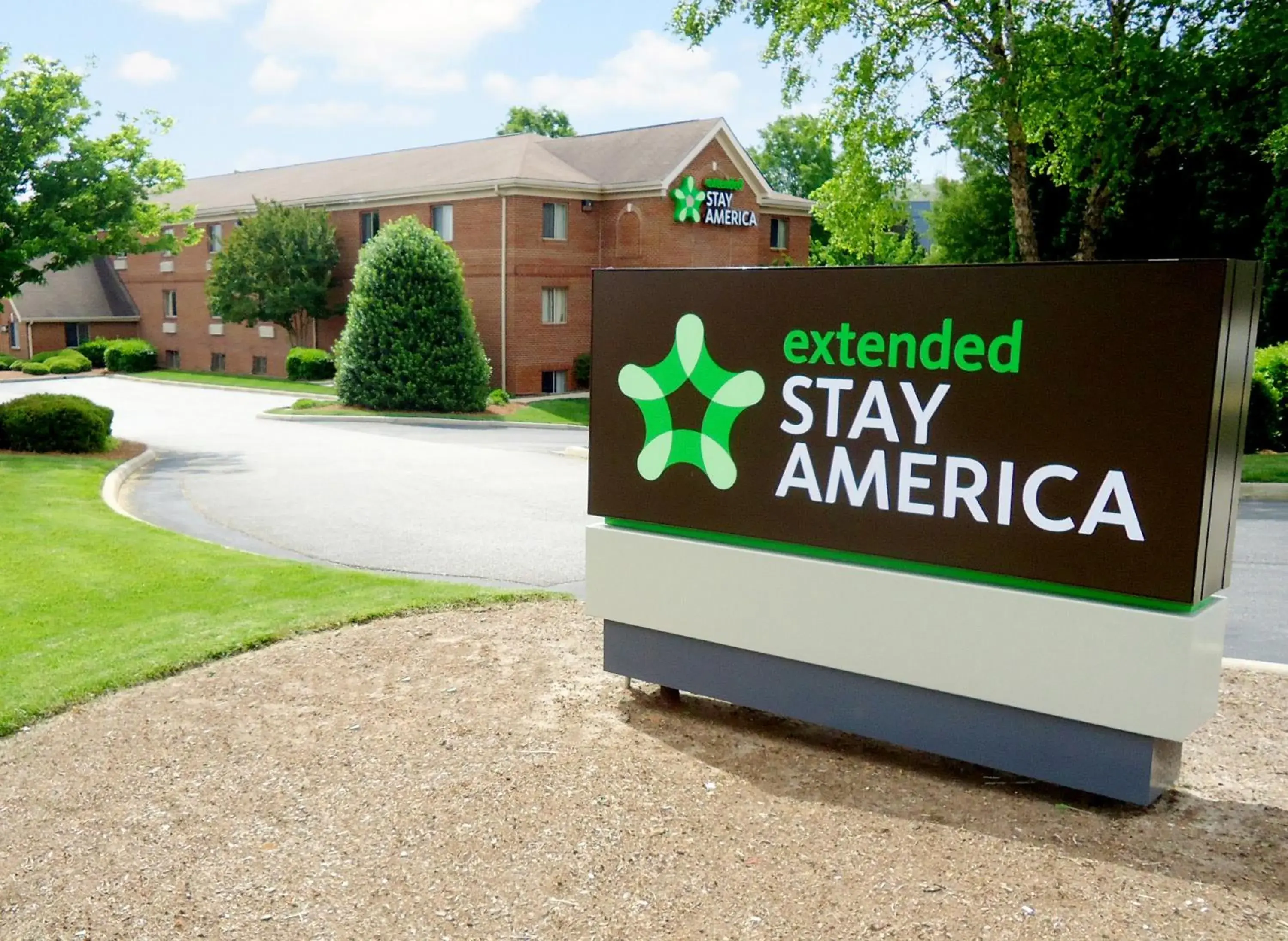 Property building in Extended Stay America Suites - Greensboro - Wendover Ave