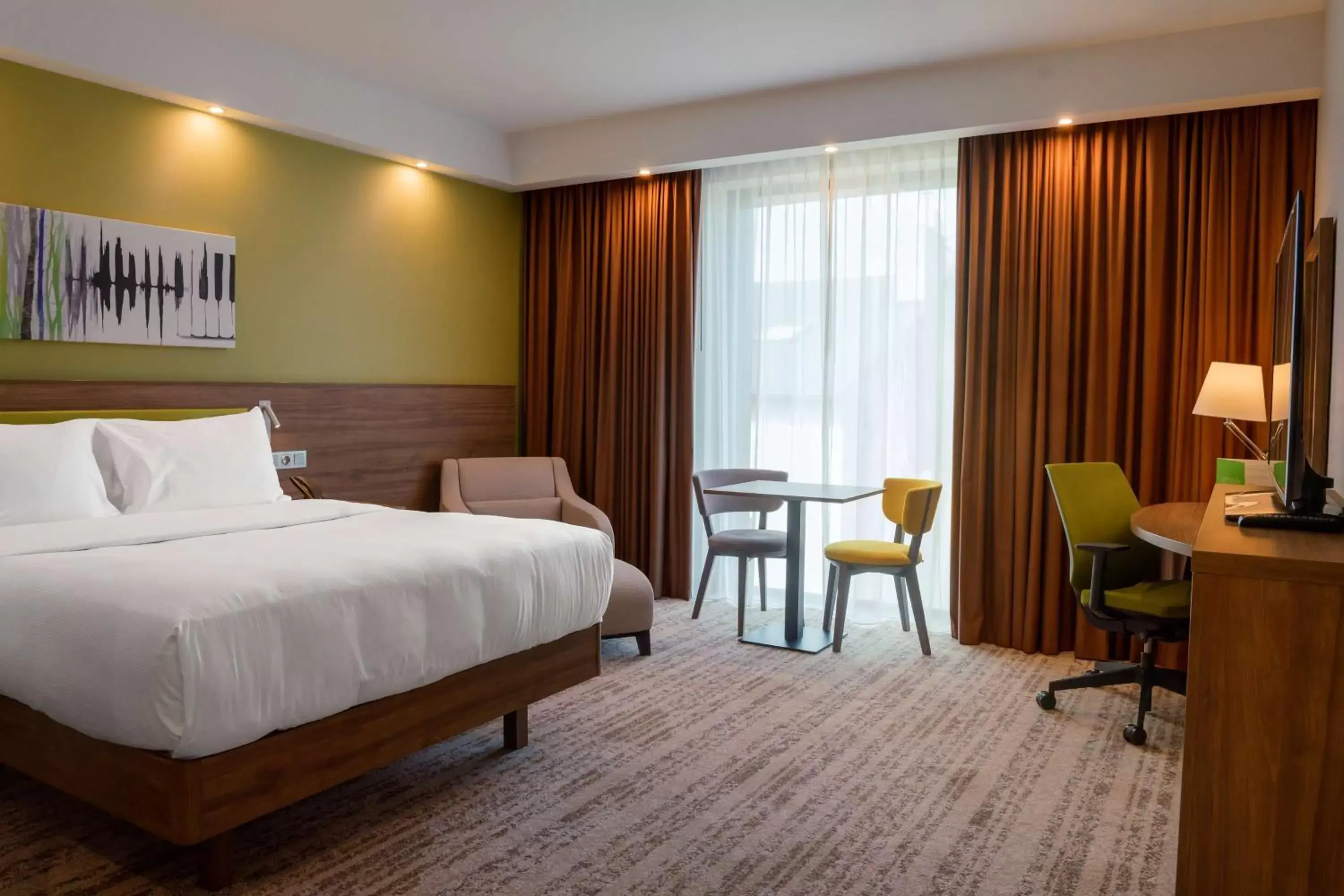 Bedroom, Bed in Hampton By Hilton Kalisz