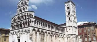 Property building in Cavalieri del Tau